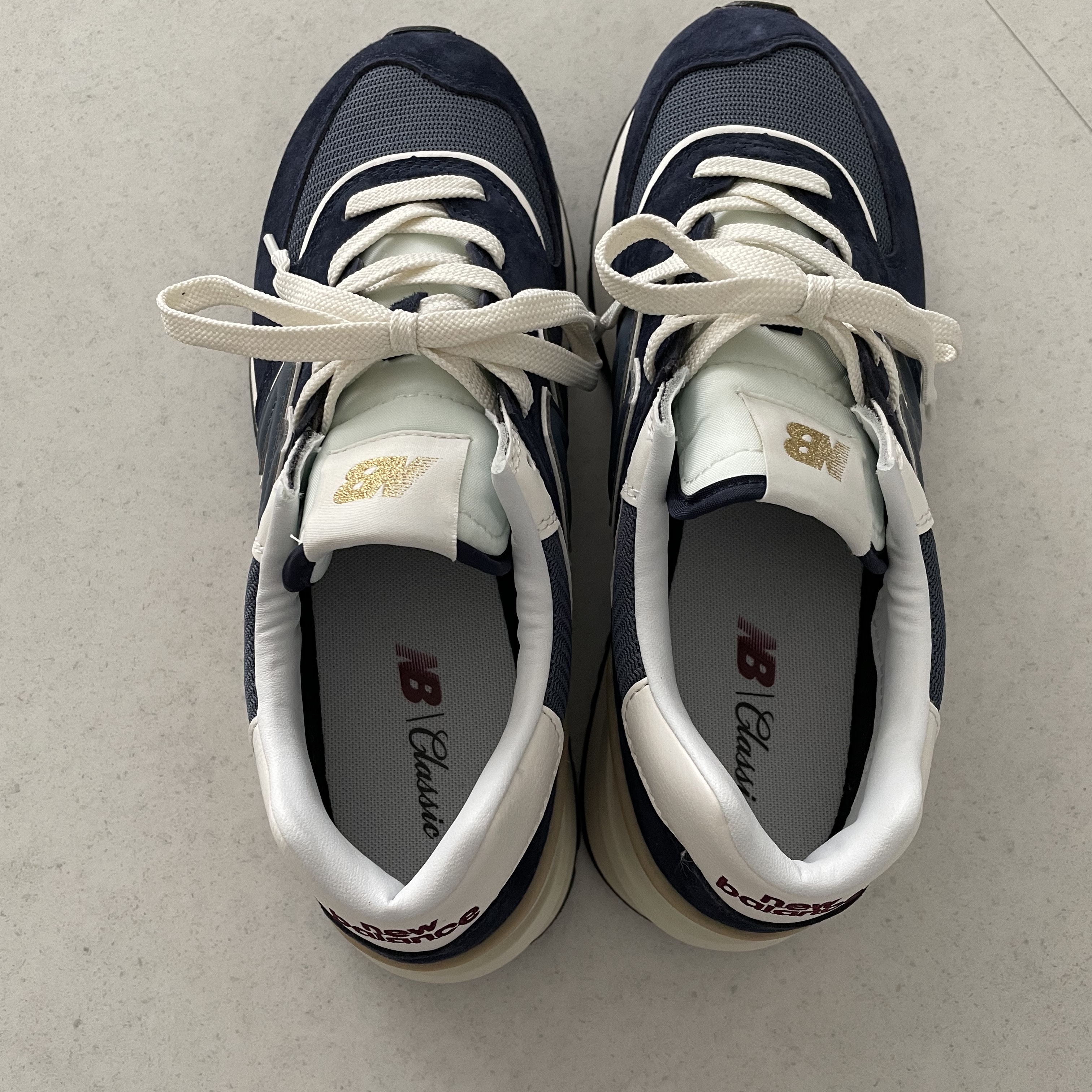 New Balance 574 Legacy Navy 착용 스타일 - 4