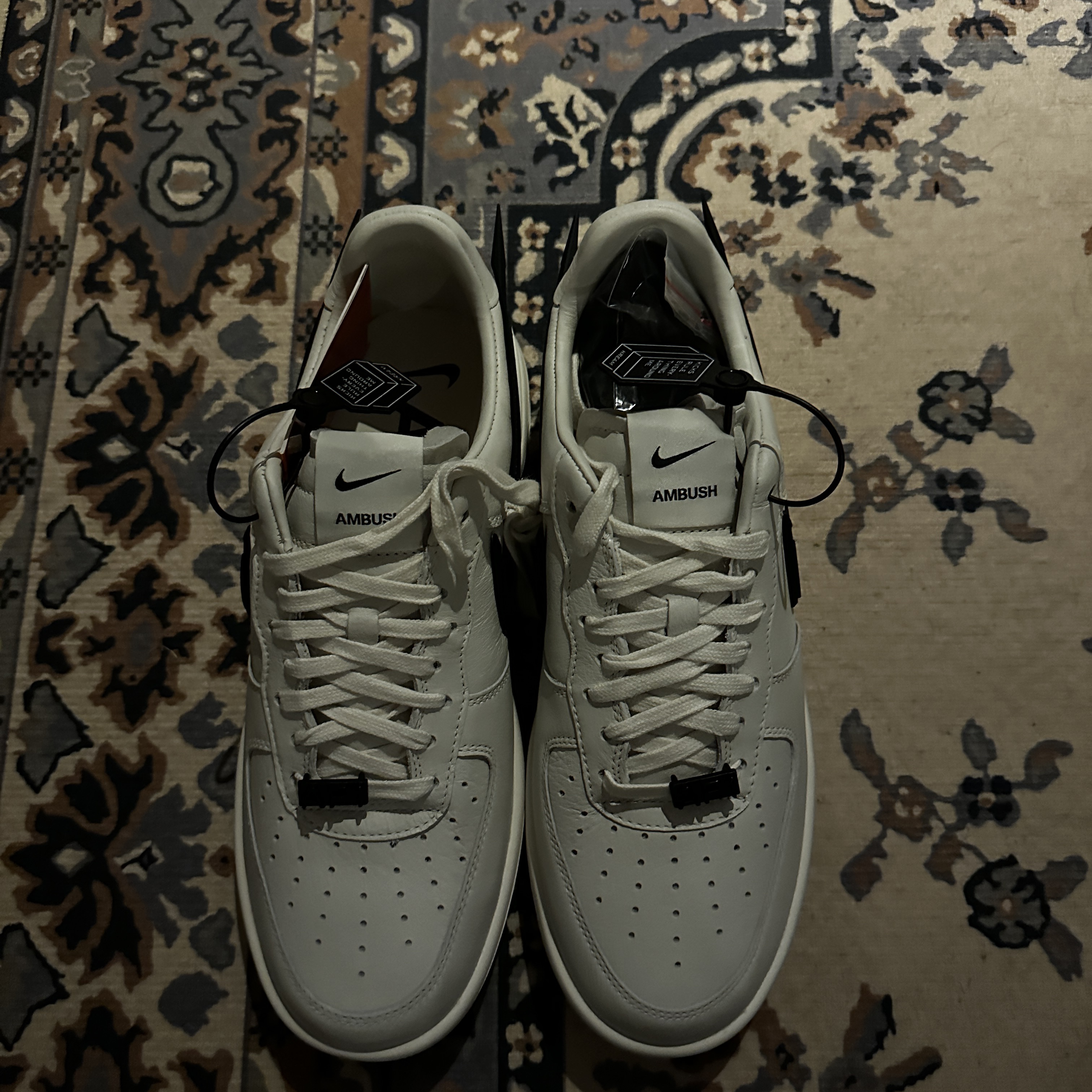 Nike x Ambush Air Force 1 Low SP Phantom 착용 스타일 - 4