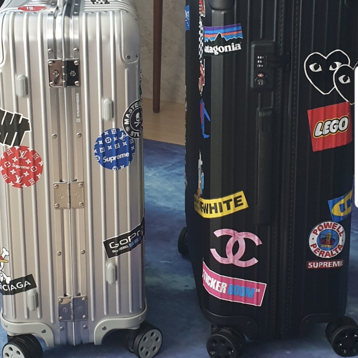 Rimowa Essential Check-In Large Polycarbonate Suitcase Matte Black 착용 스타일 - 3