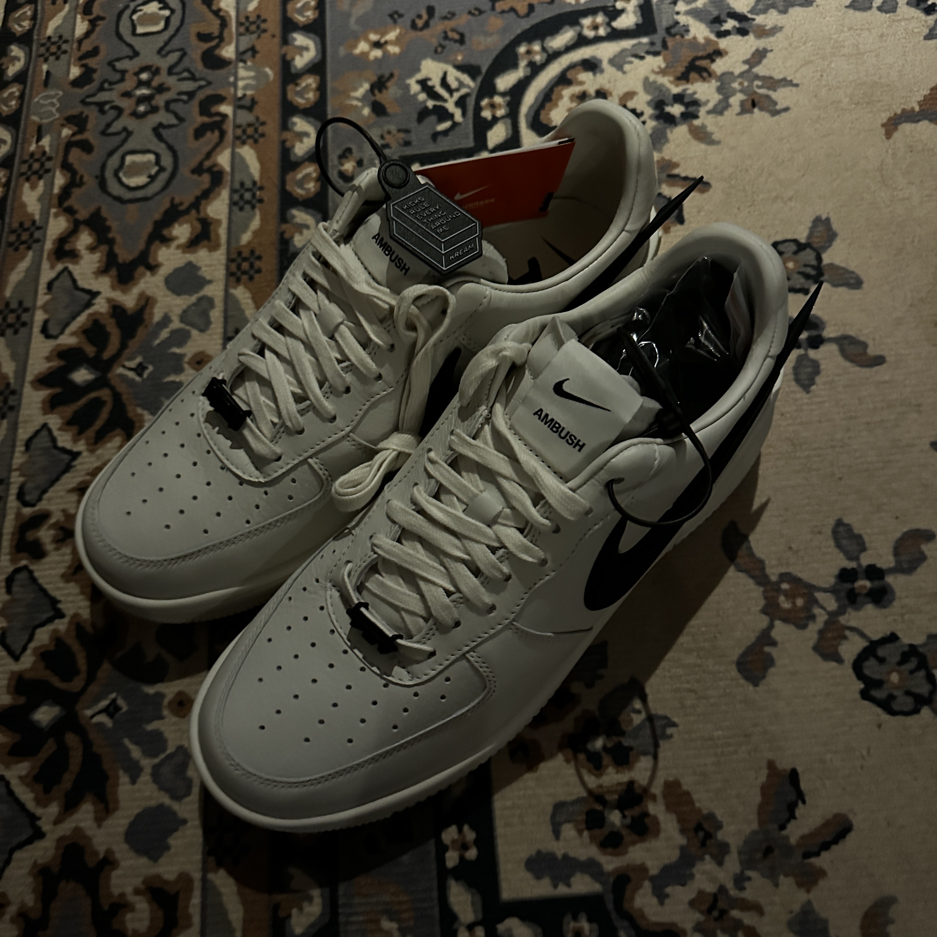 Nike x Ambush Air Force 1 Low SP Phantom 착용 스타일 - 1