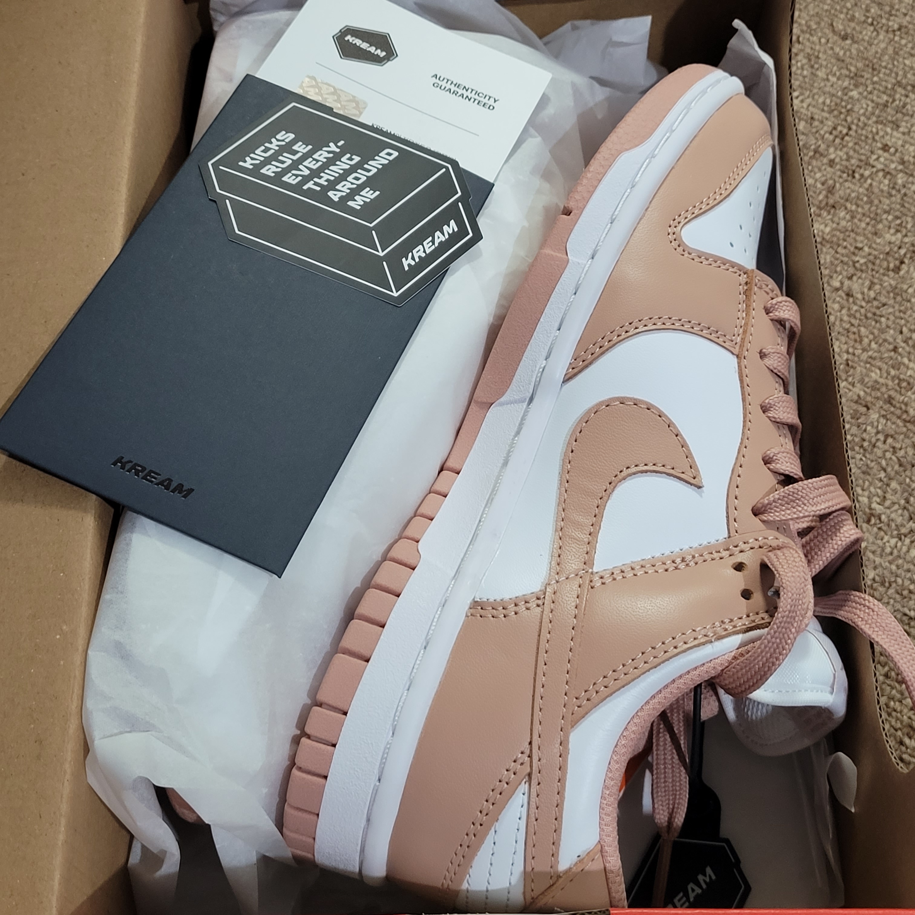 (W) Nike Dunk Low Rose Whisper 착용 스타일