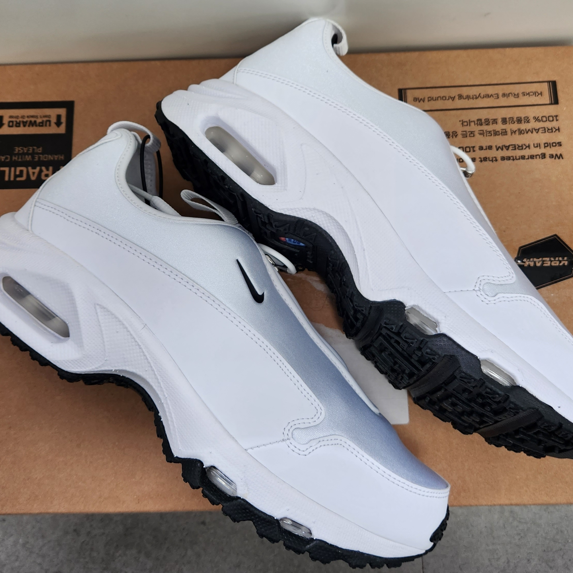 Nike x Comme des Garcons Homme Plus Air Max Sunder SP White 착용 스타일 - 2