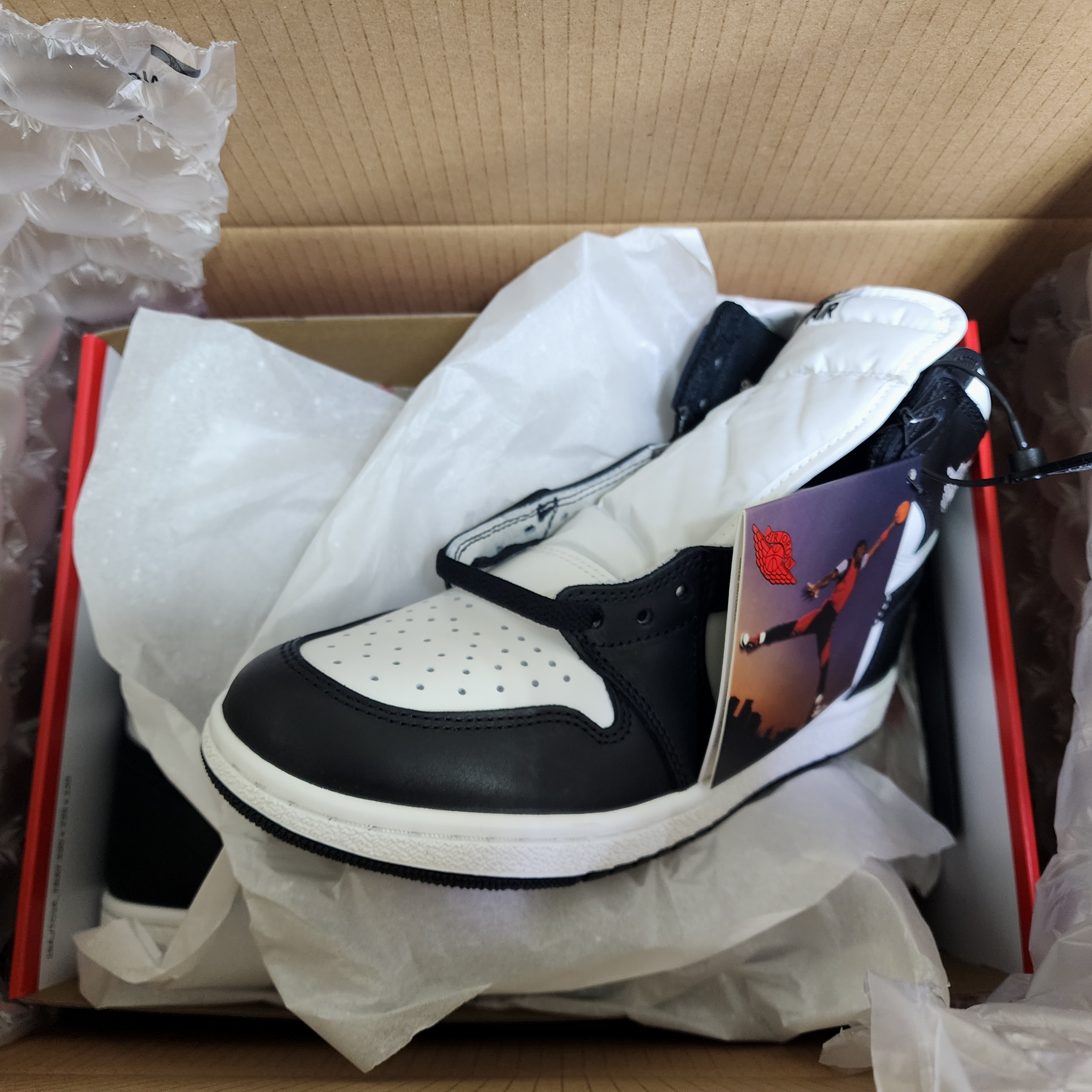 Jordan 1 High 85 Black White 착용 스타일