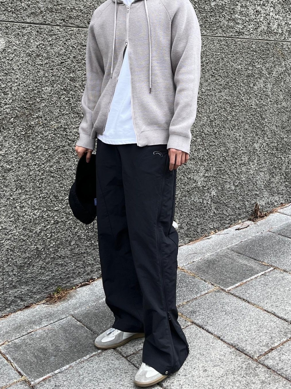 Art Of Field Side Zipper Balloon Pants Black, Reproduction of Found German Military Trainer 1700L Light Gray 착용 스타일 - 1