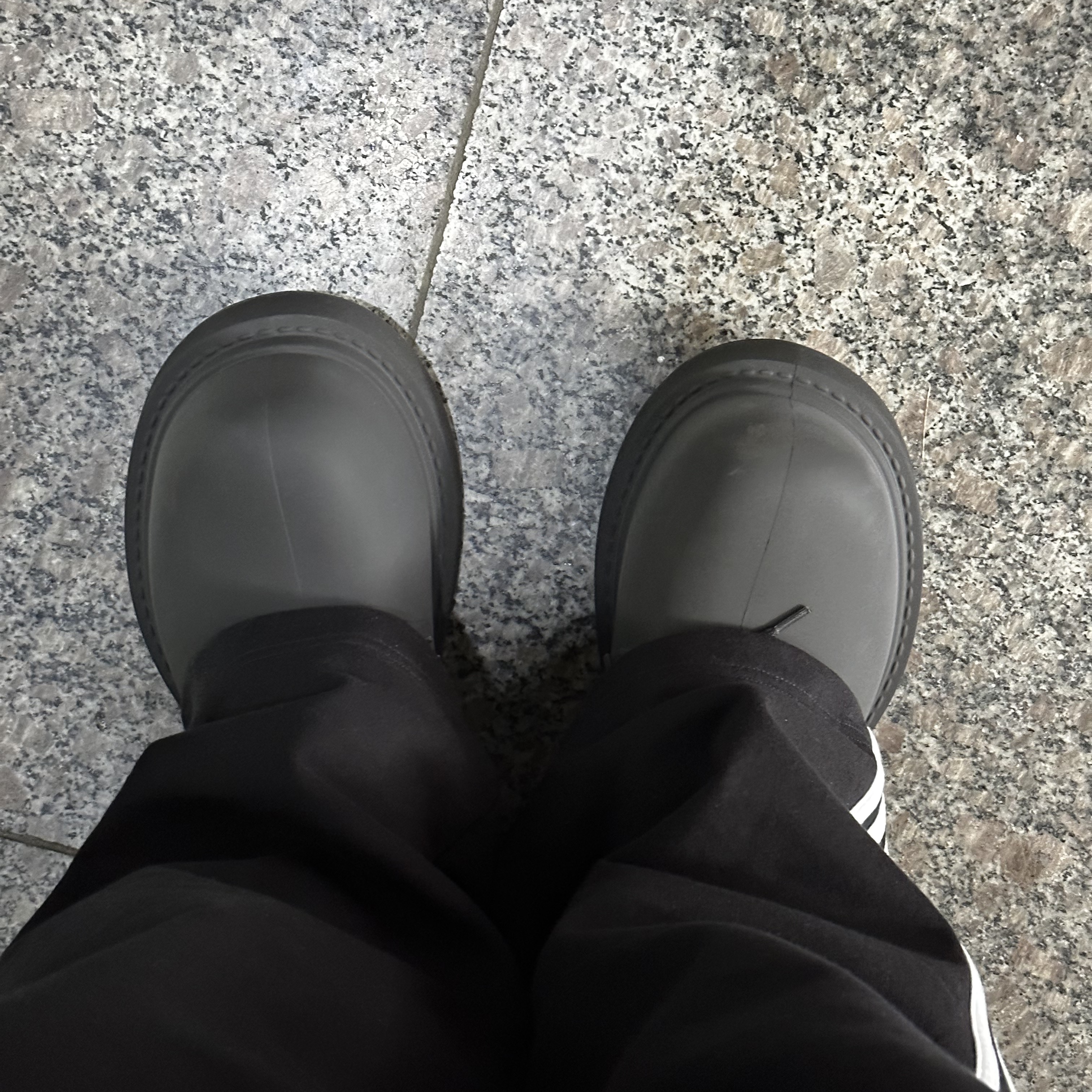 Balenciaga Steroid Derby Black 착용 스타일