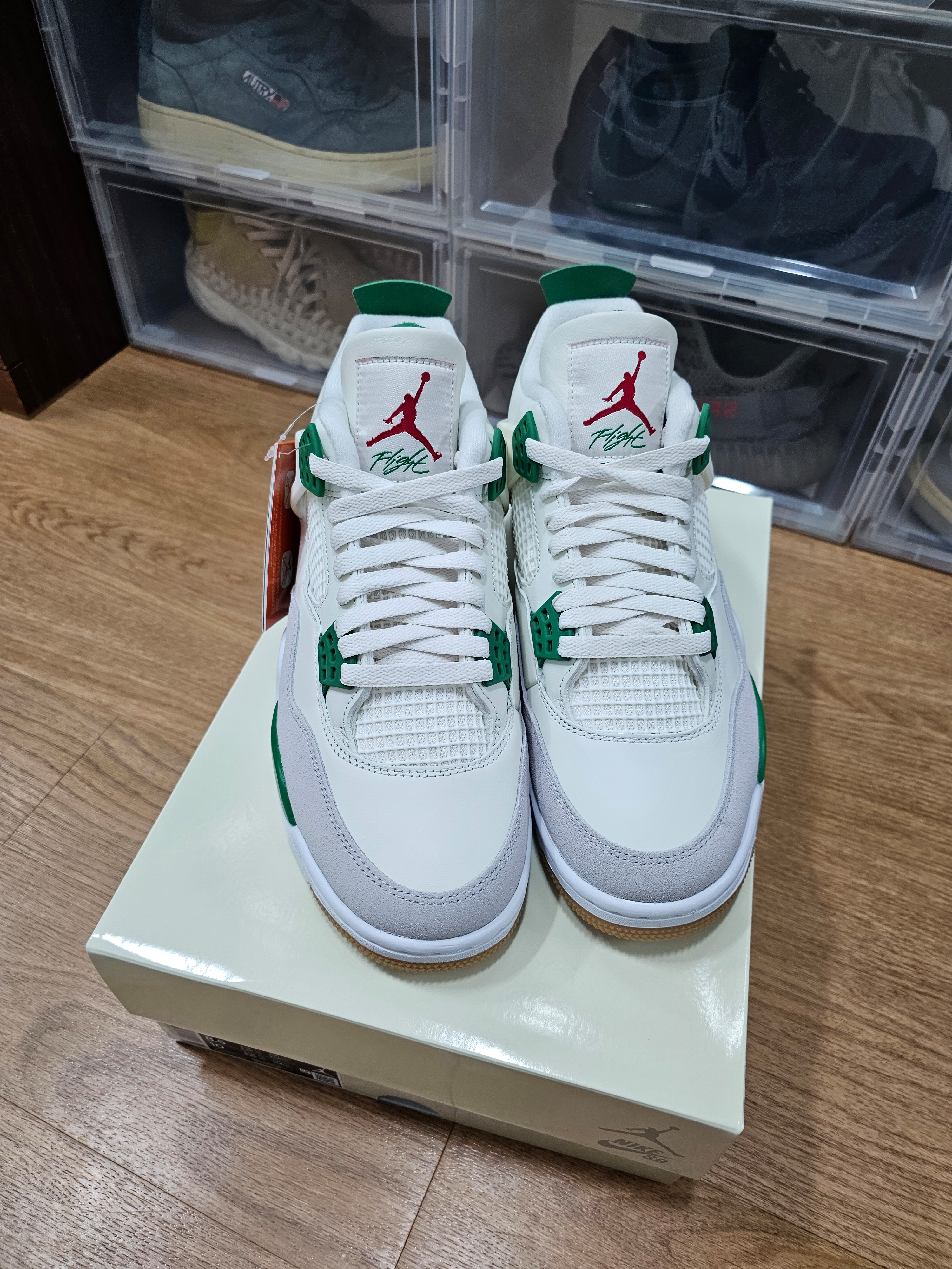 Jordan 4 x Nike SB Retro SP Pine Green 착용 스타일 - 2