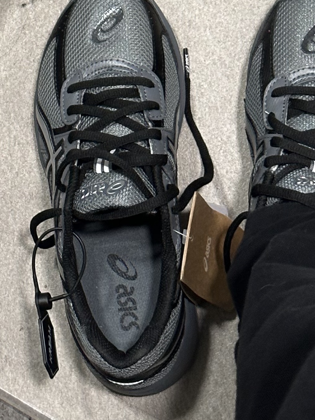 Asics Jog 100 S Steel Grey - 2E Wide 착용 스타일 - 2