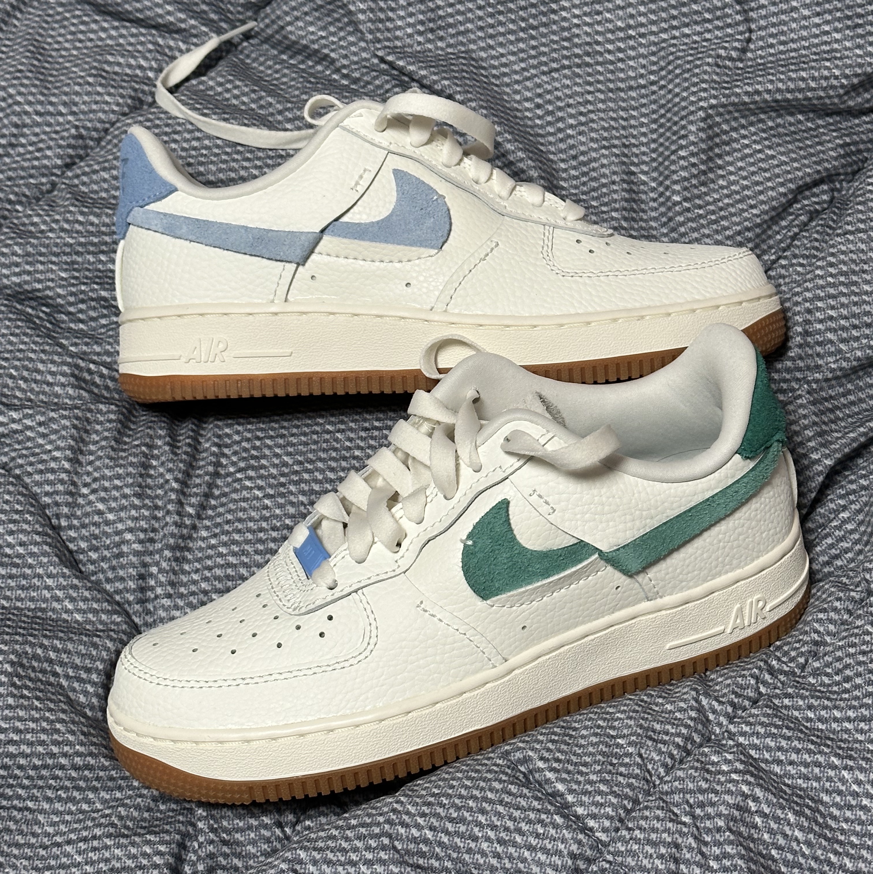 (W) Nike Air Force 1 Vandalized Sail Mystic Green 착용 스타일