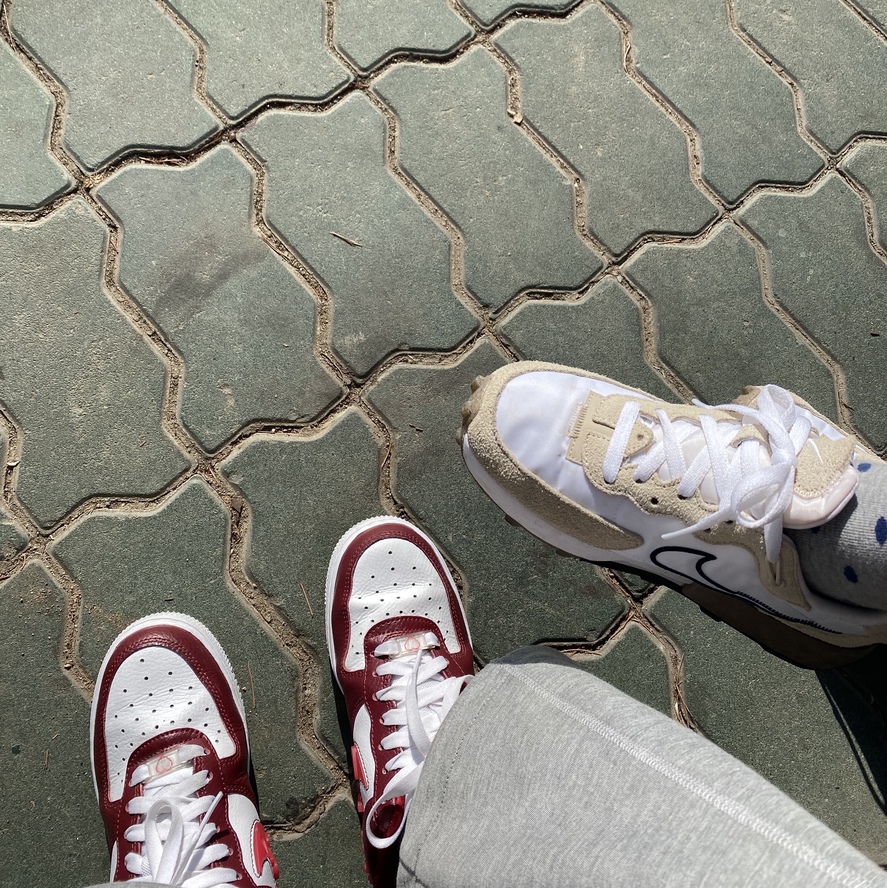 (W) Nike Air Force 1 '07 SE Low Love for All 착용 스타일 - 1