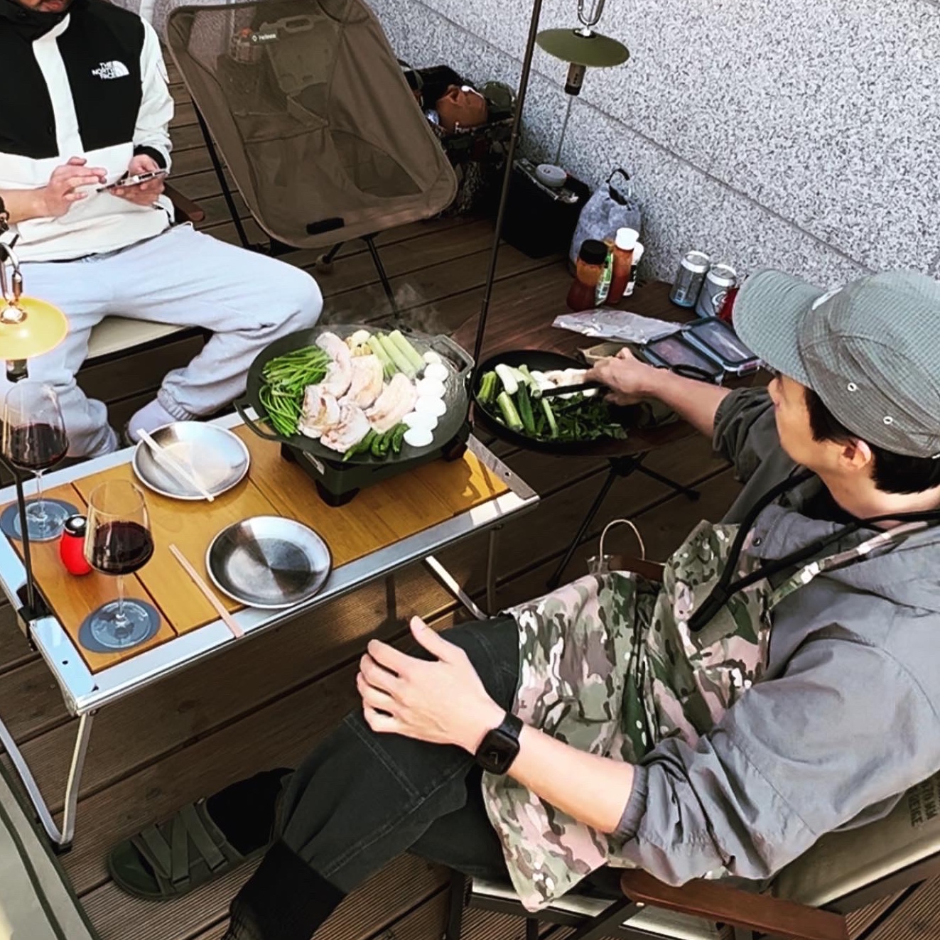 Palace Cripstop Grid 4G Cap Olive - 22SS, Nike ACG Trail Pants Dark Smoke Grey - Asia 착용 스타일 - 1