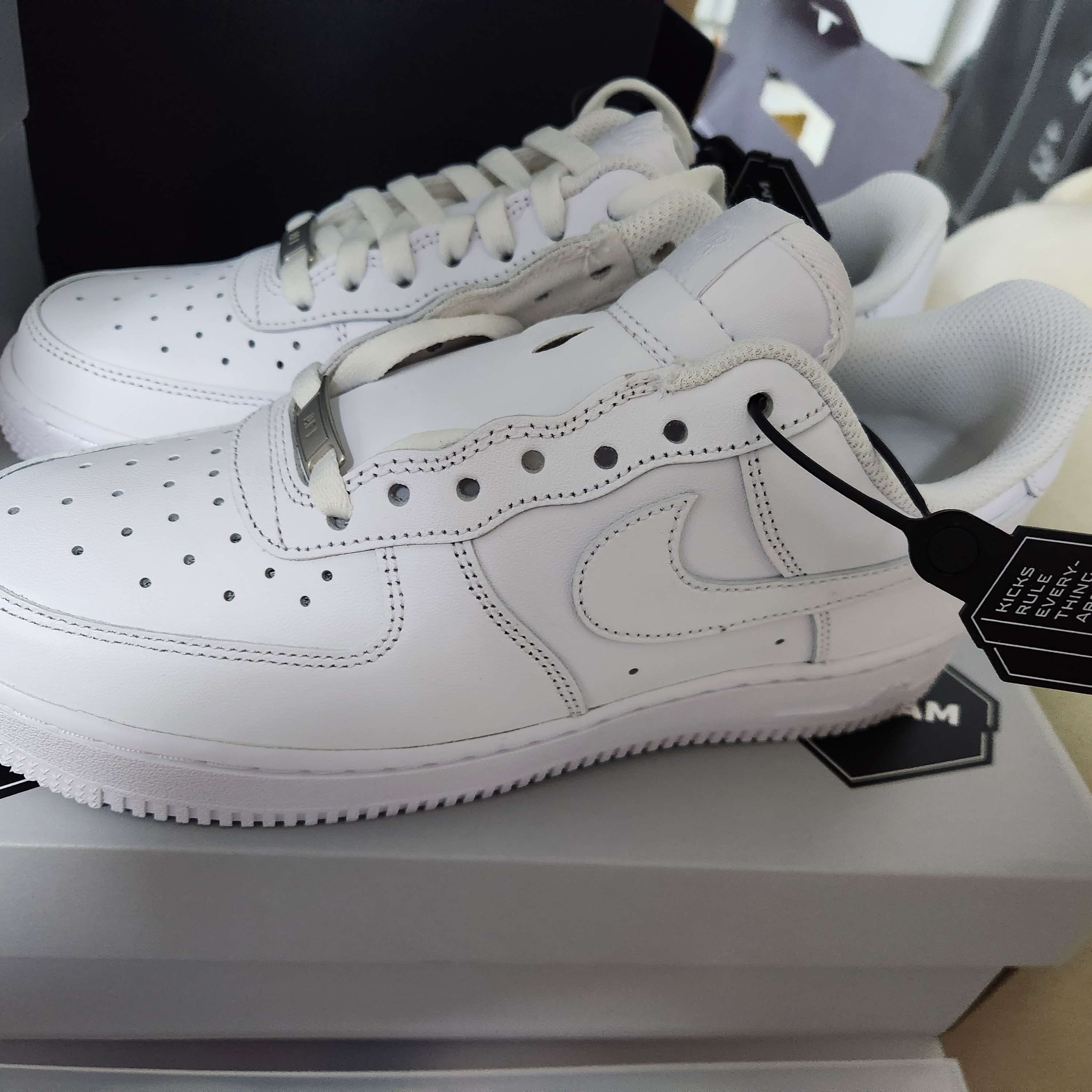 Nike Air Force 1 '07 Low White 착용 스타일