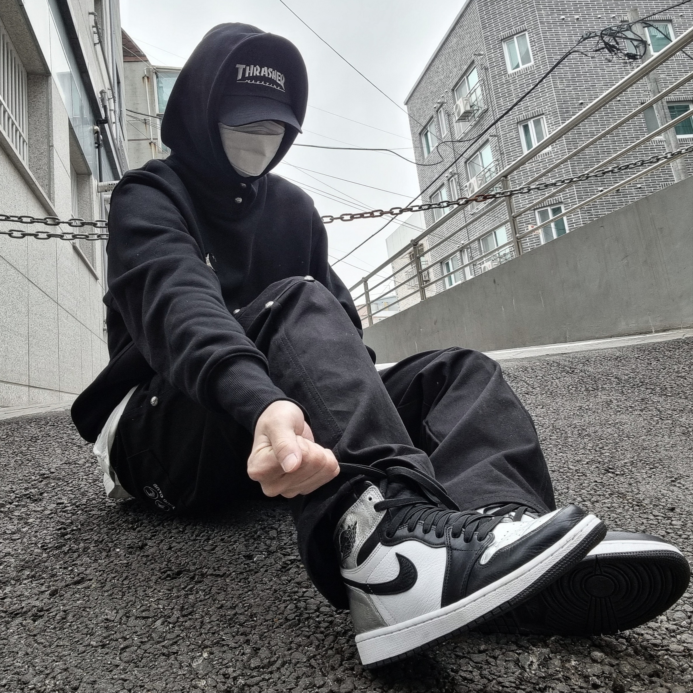 (W) Jordan 1 Retro High OG Silver Toe 착용 스타일