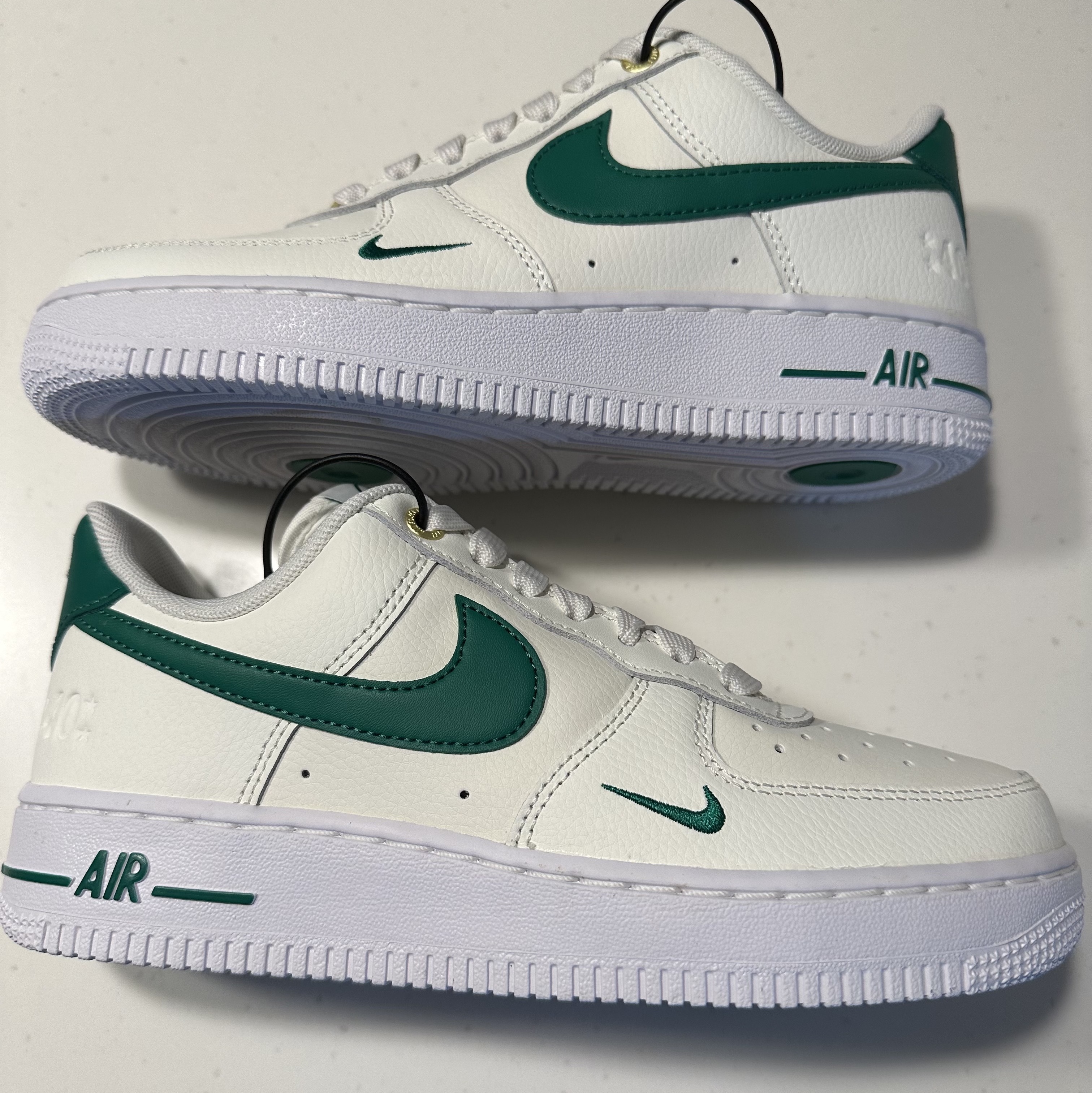 (W) Nike Air Force 1 '07 SE 40th Anniversary Join Forces Sail Malachite 착용 스타일