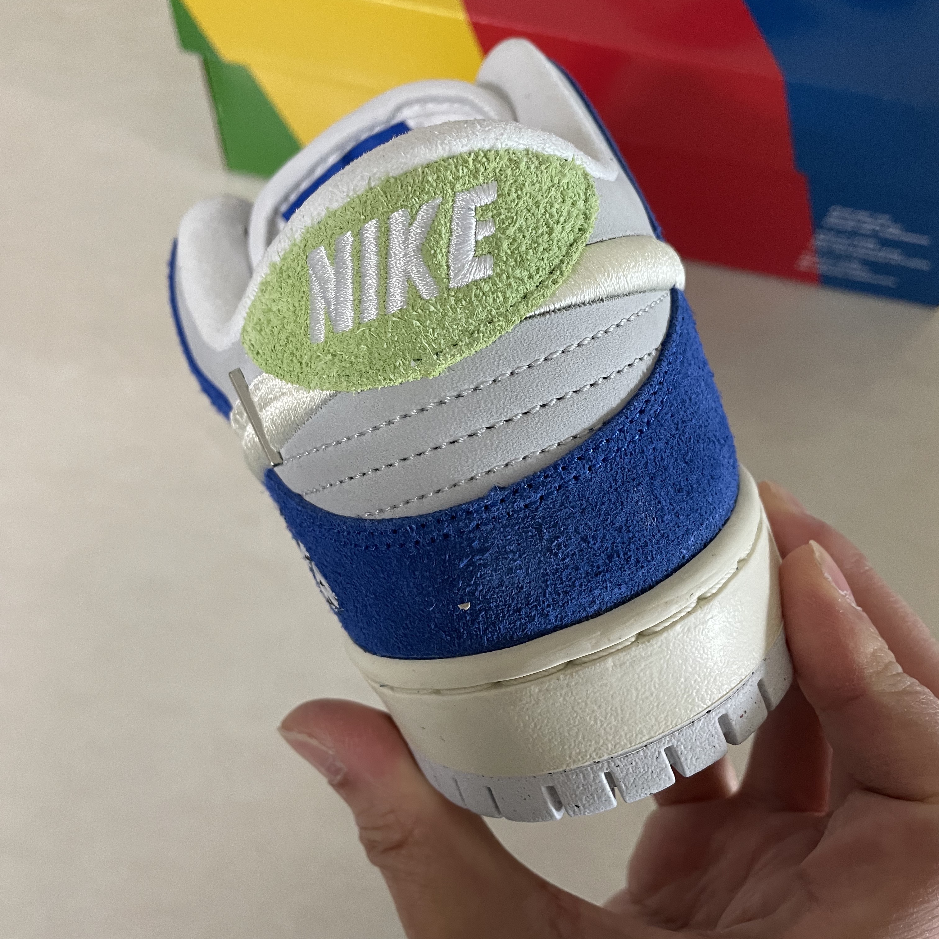 Nike x Fly Streetwear SB Dunk Low Pro Gardenia 착용 스타일 - 4