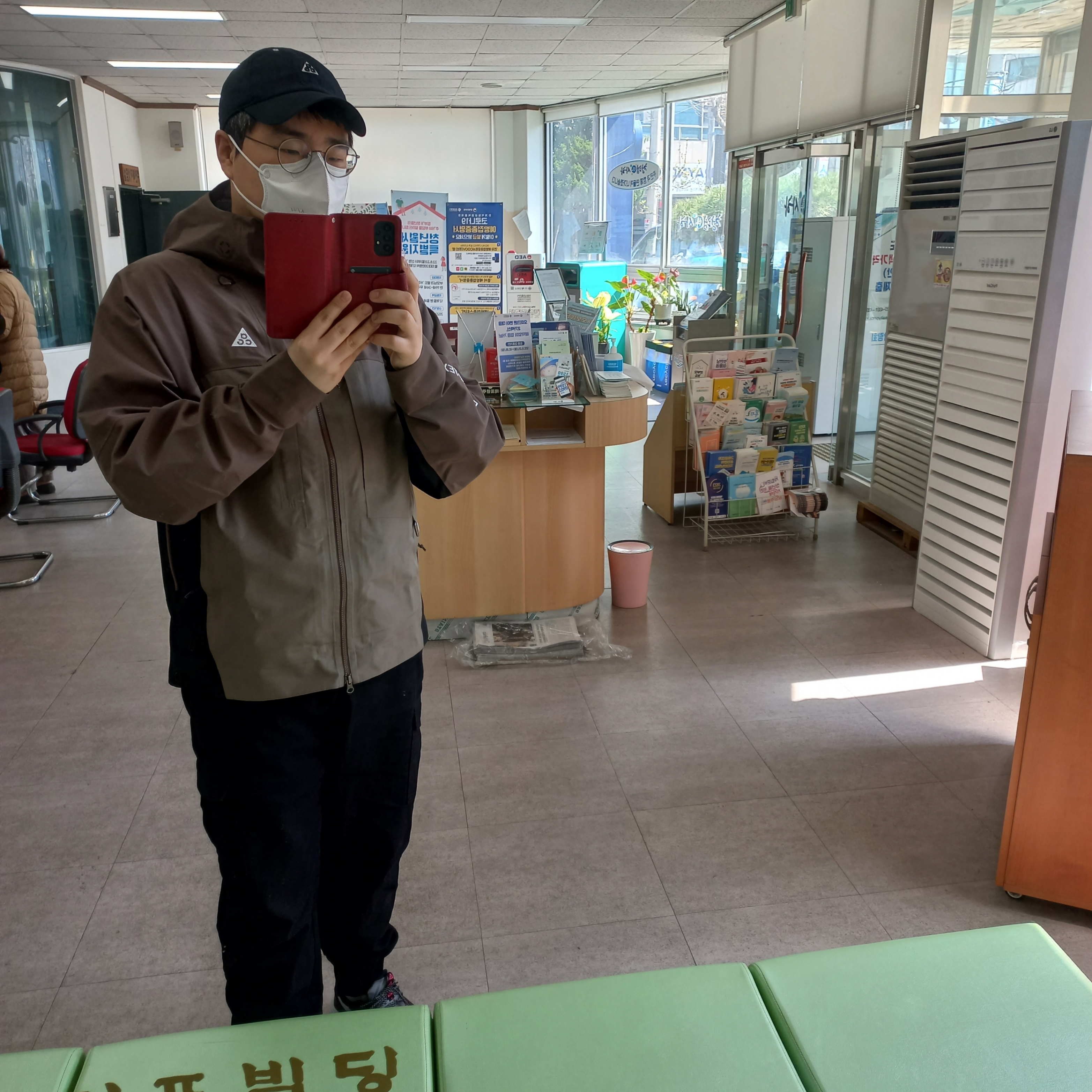 Nike ACG Storm-Fit ADV Gore-Tex Misery Ridge Jacket Iron Stone - Asia 착용 스타일 - 2