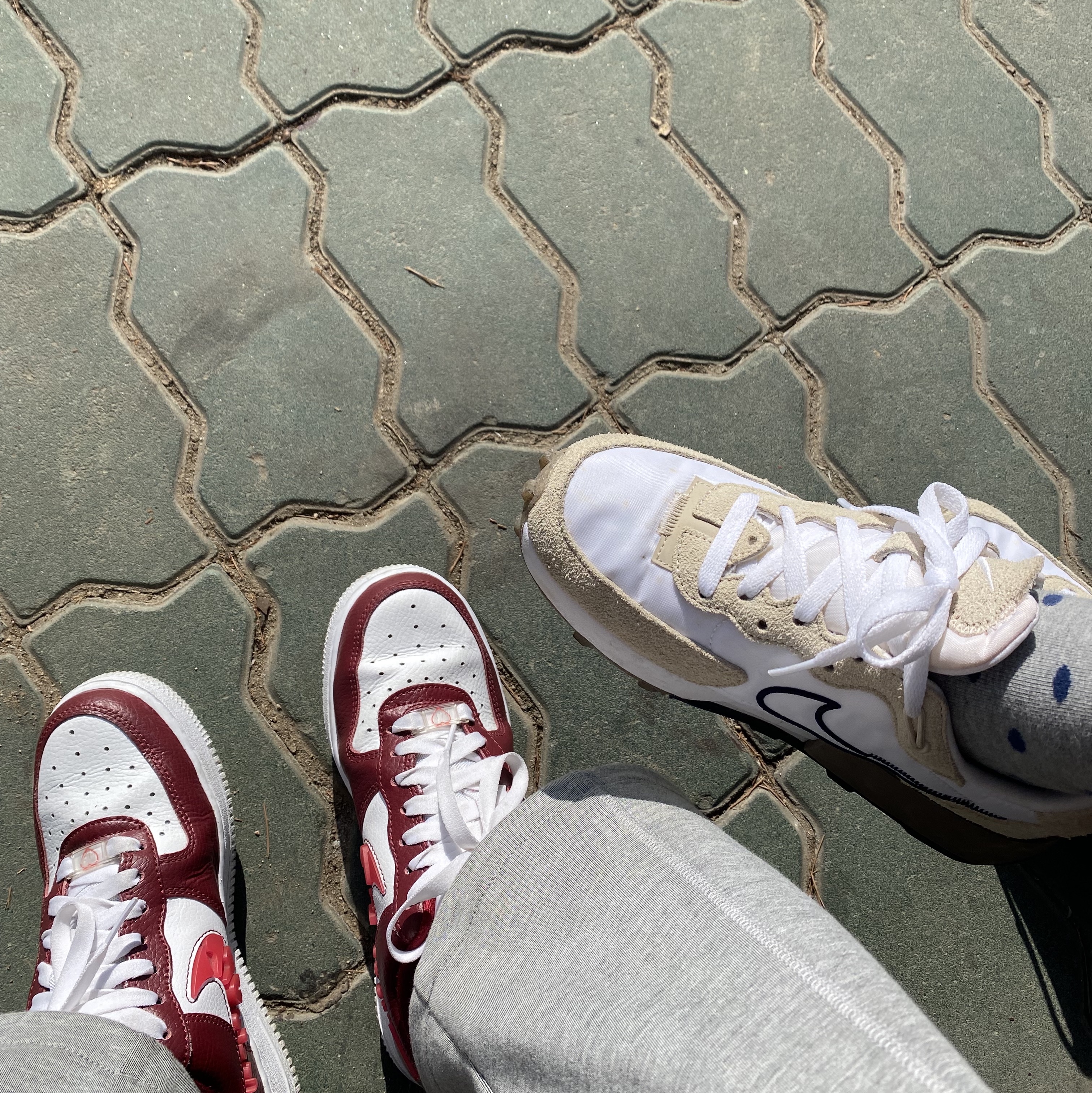 (W) Nike Air Force 1 '07 SE Low Love for All 착용 스타일 - 2