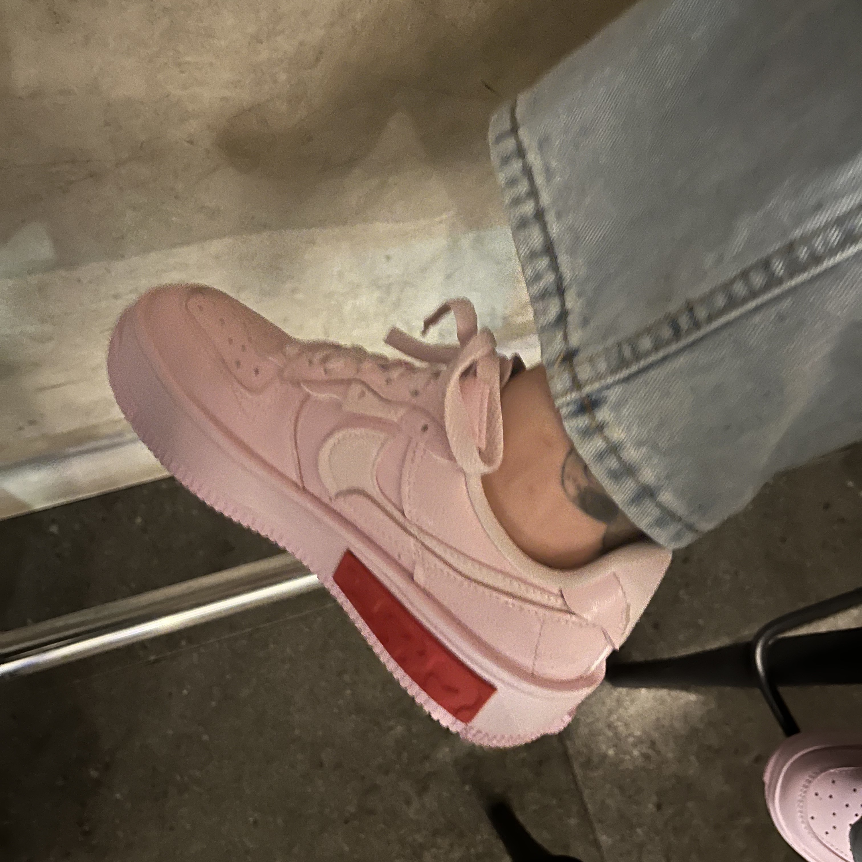 (W) Nike Air Force 1 Fontanka Pink Foam 착용 스타일