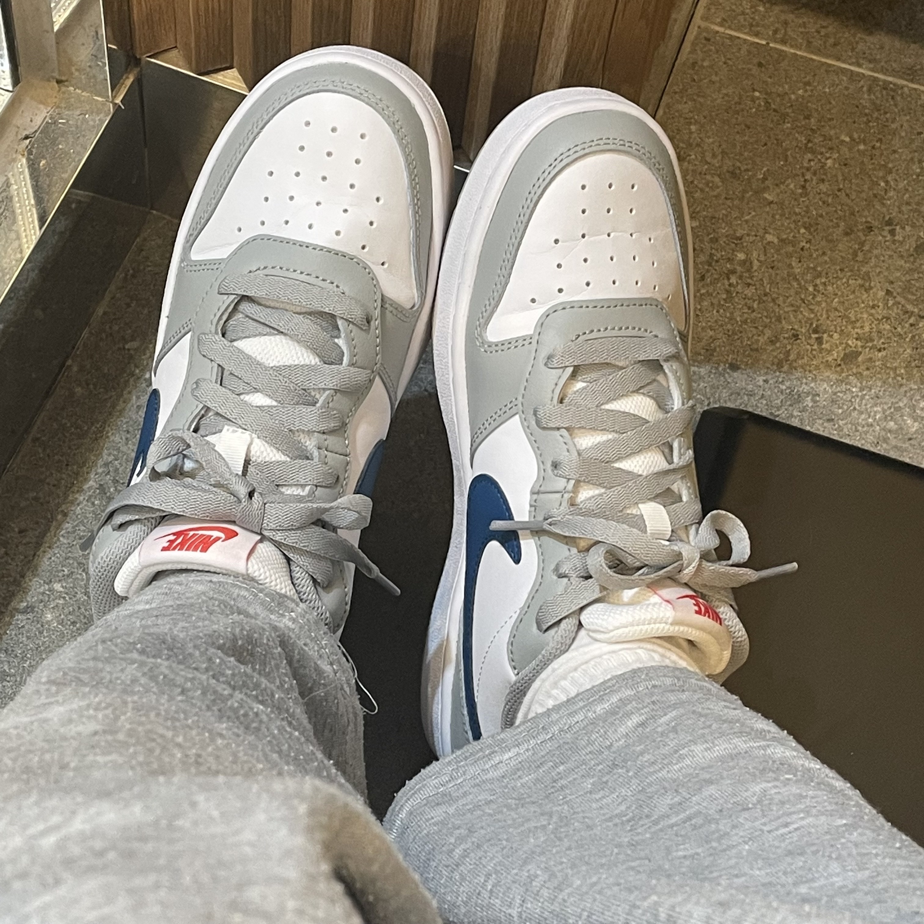 (GS) Nike Court Borough Low 2 Light Smoke Grey 착용 스타일