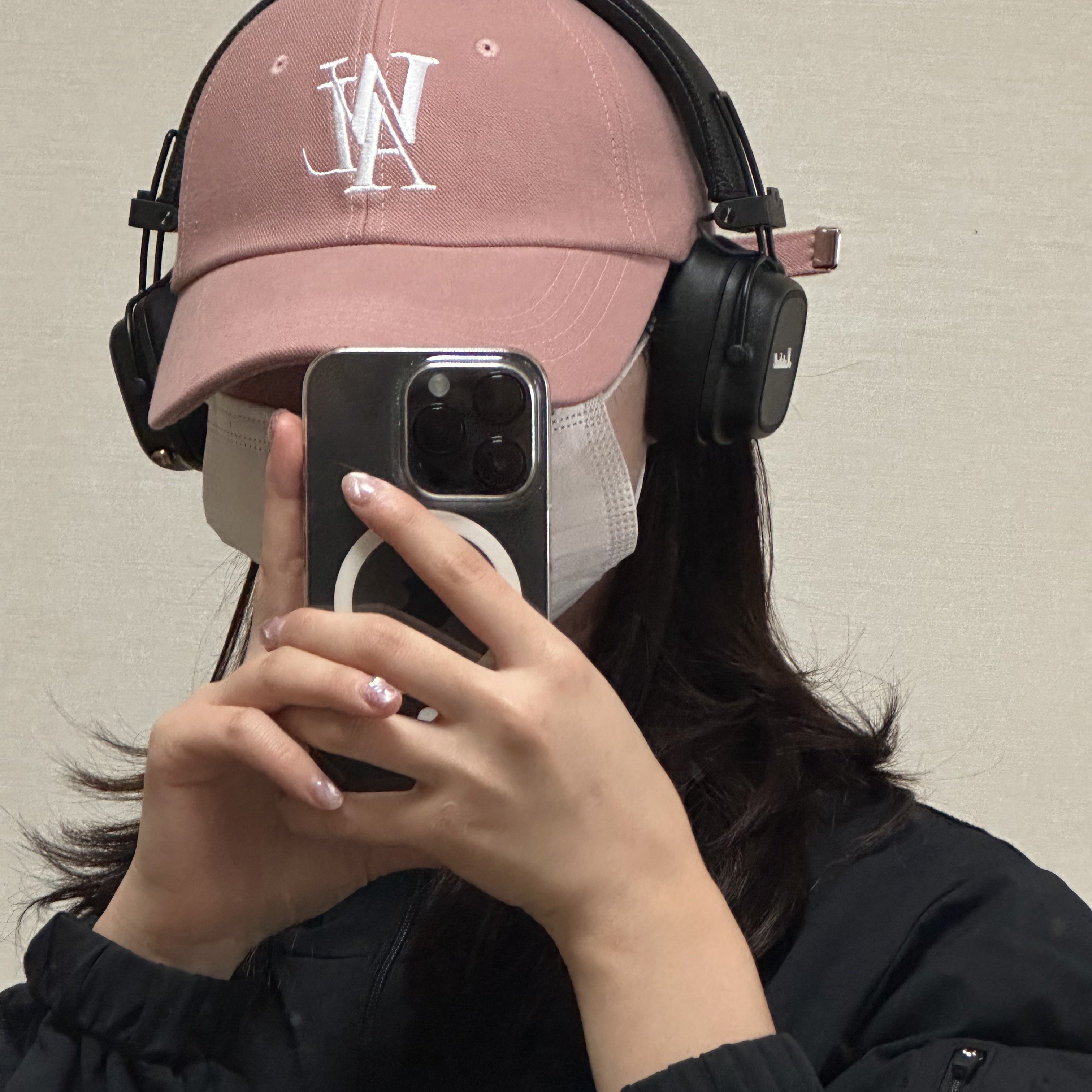 Marshall Major IV Black (Korean Ver.) 착용 스타일