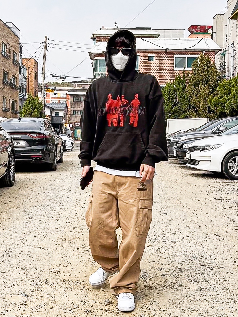 Undermycar Goldentouch Damage Wahsed Hood Skully - 23SS, Adidas Forum Low Triple White 착용 스타일