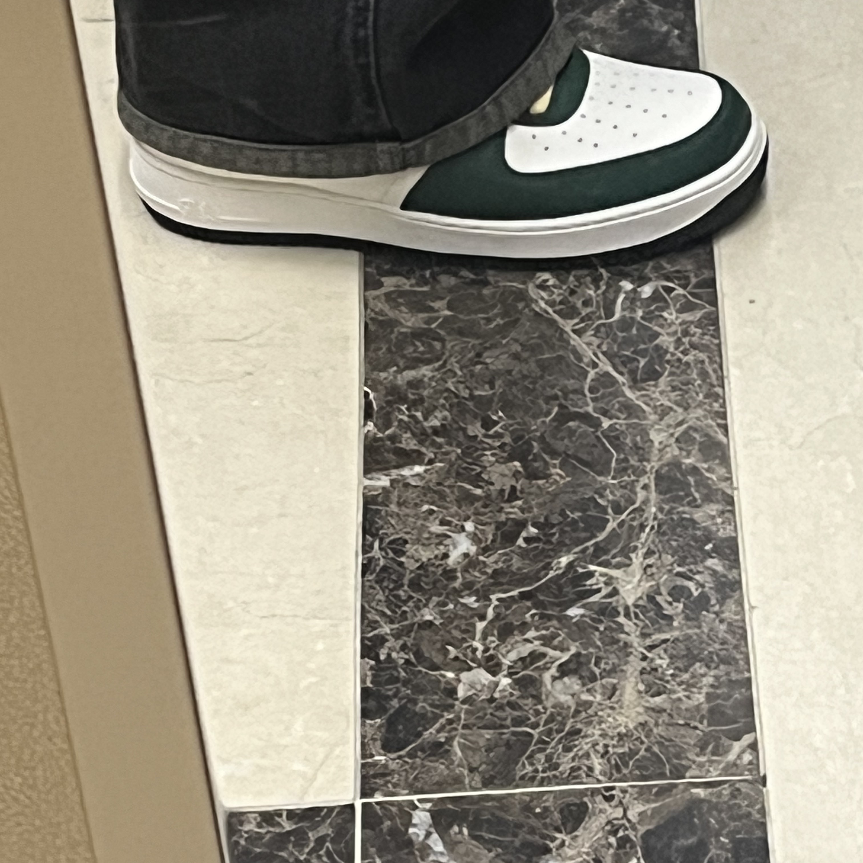 Nike Air Force 1 '07 LV8 Sail Noble Green 착용 스타일 - 3
