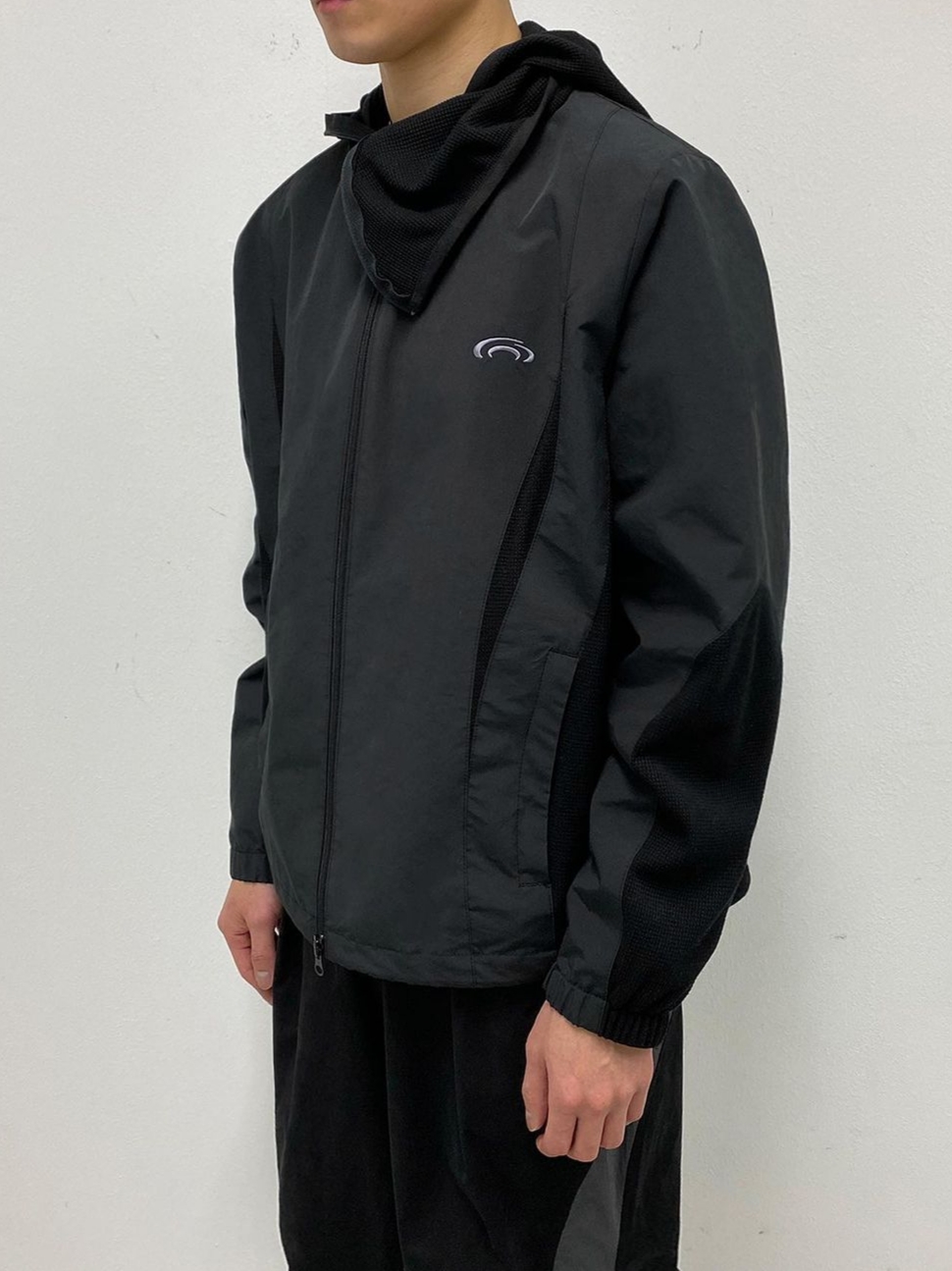 Art Of Field Balaclava Jacket Black 착용 스타일