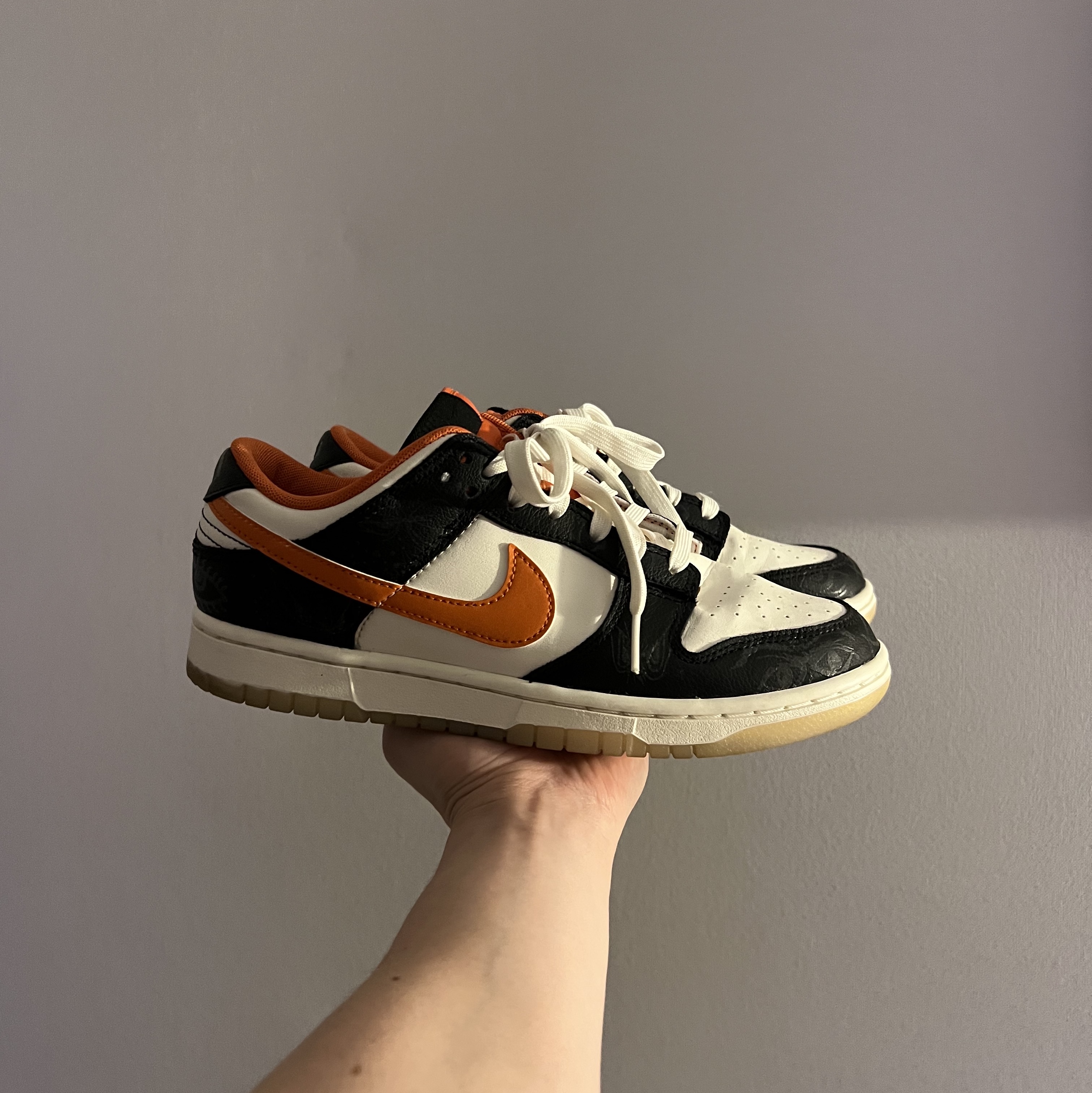 Nike Dunk Low Retro PRM Halloween 착용 스타일