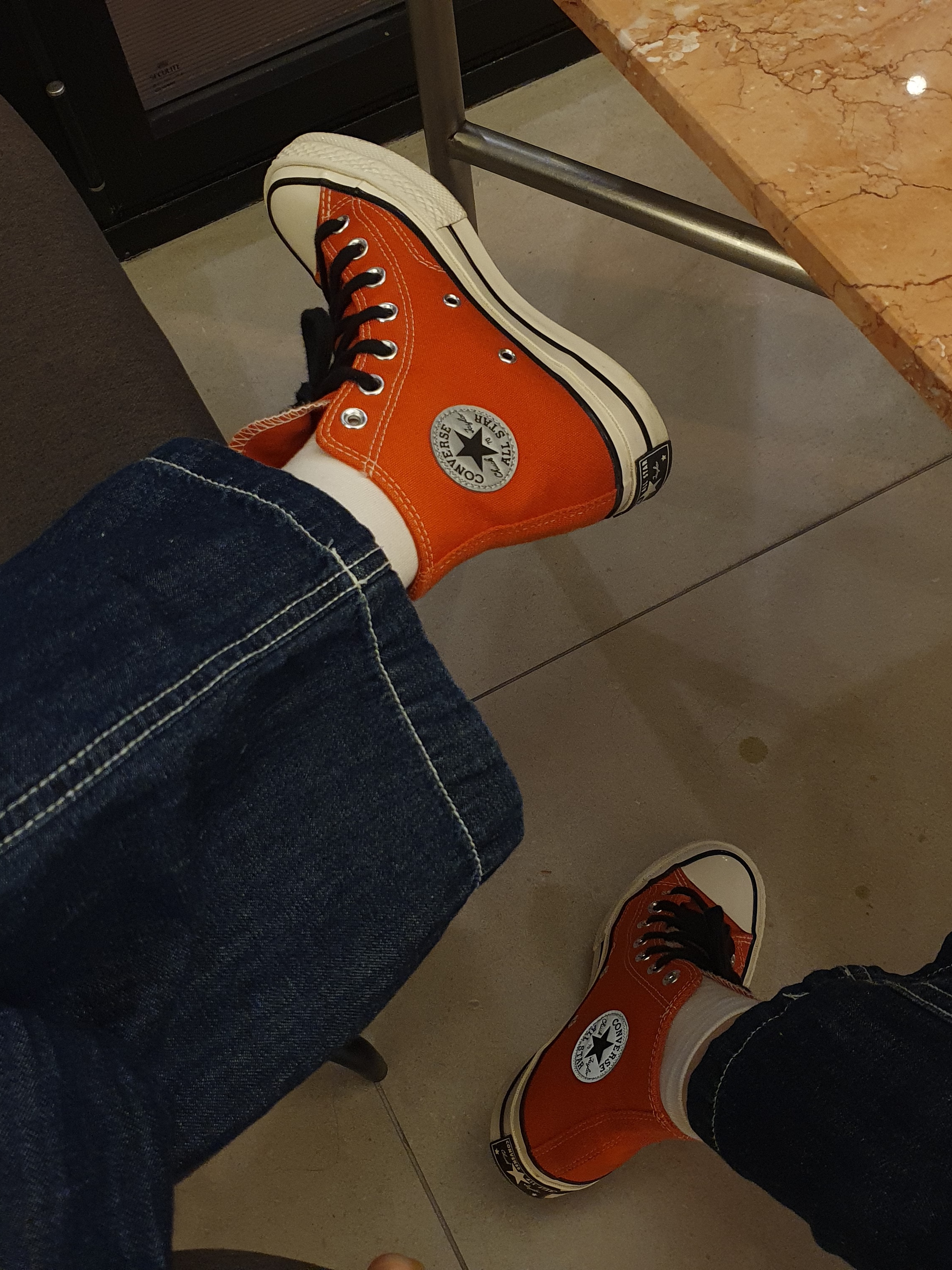 Converse Chuck 70 Ox Campfire Orange 착용 스타일