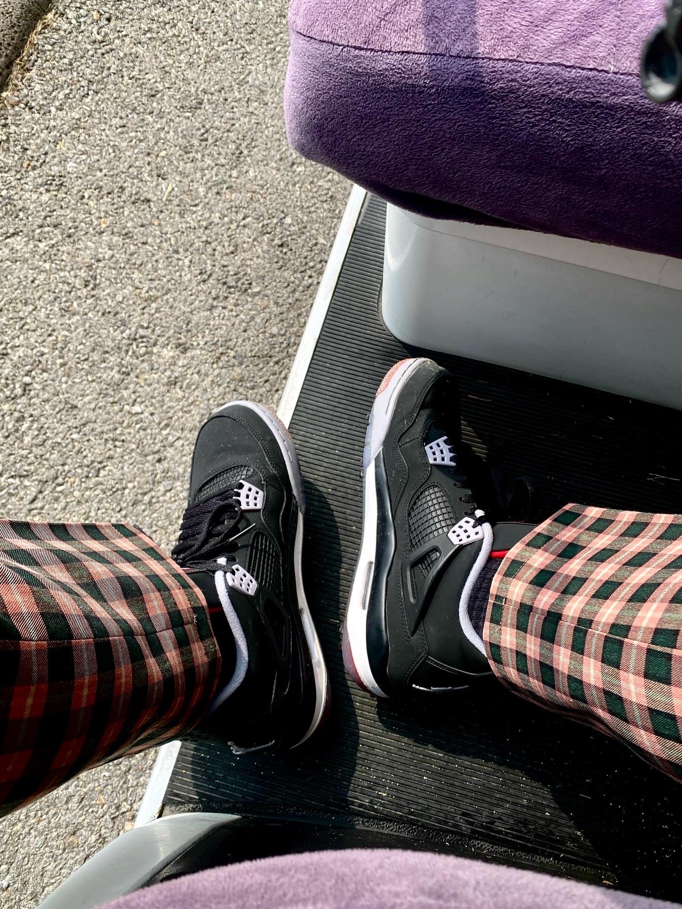 Jordan 4 Golf Bred 착용 스타일