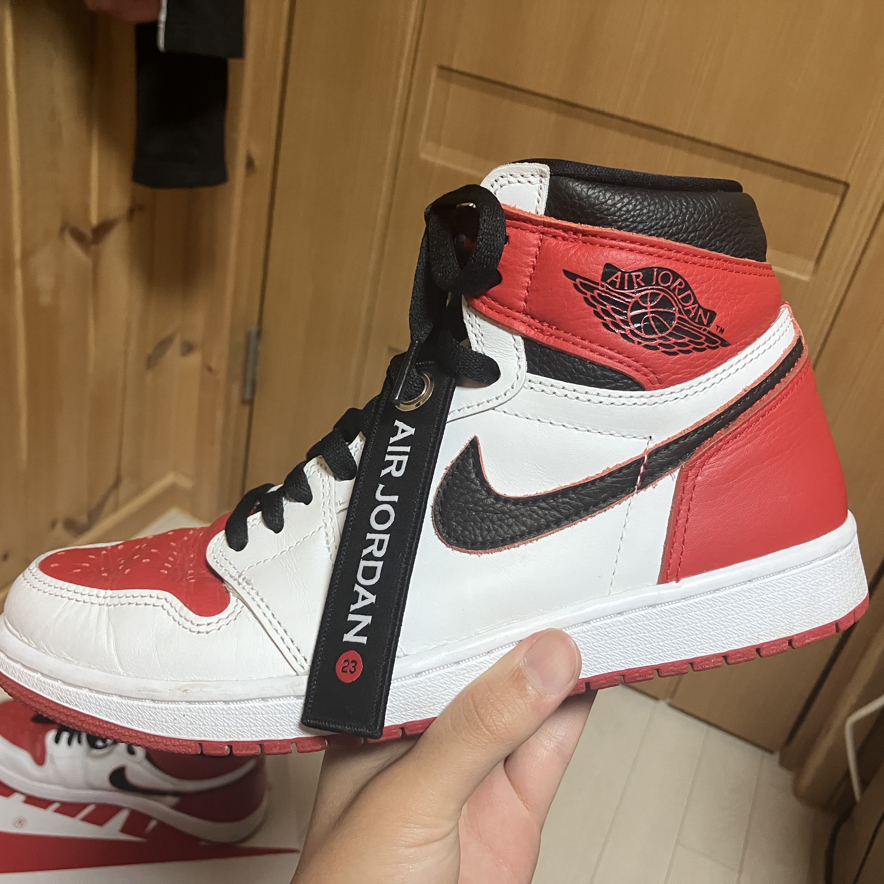 Jordan 1 Retro High OG Heritage 착용 스타일