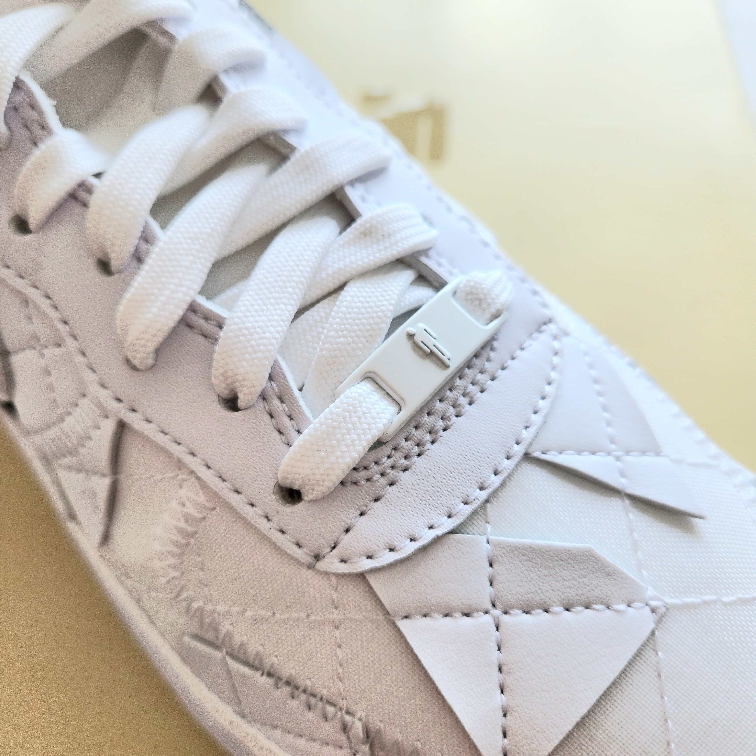 Nike x Billie Eilish Air Force 1 Low SP Triple White 착용 스타일 - 2