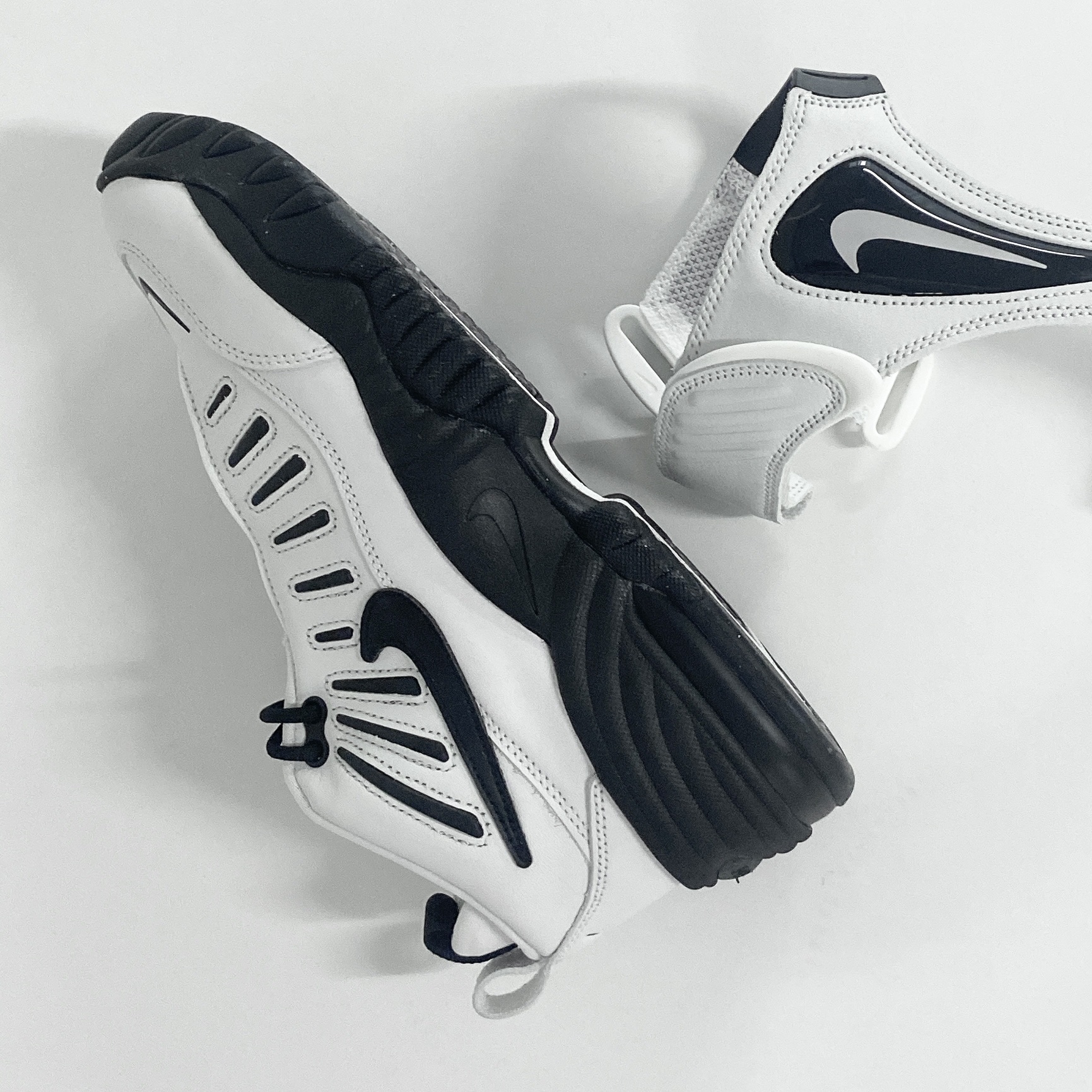 Nike x Ambush Air Adjust Force SP Summit White and Black 착용 스타일 - 4
