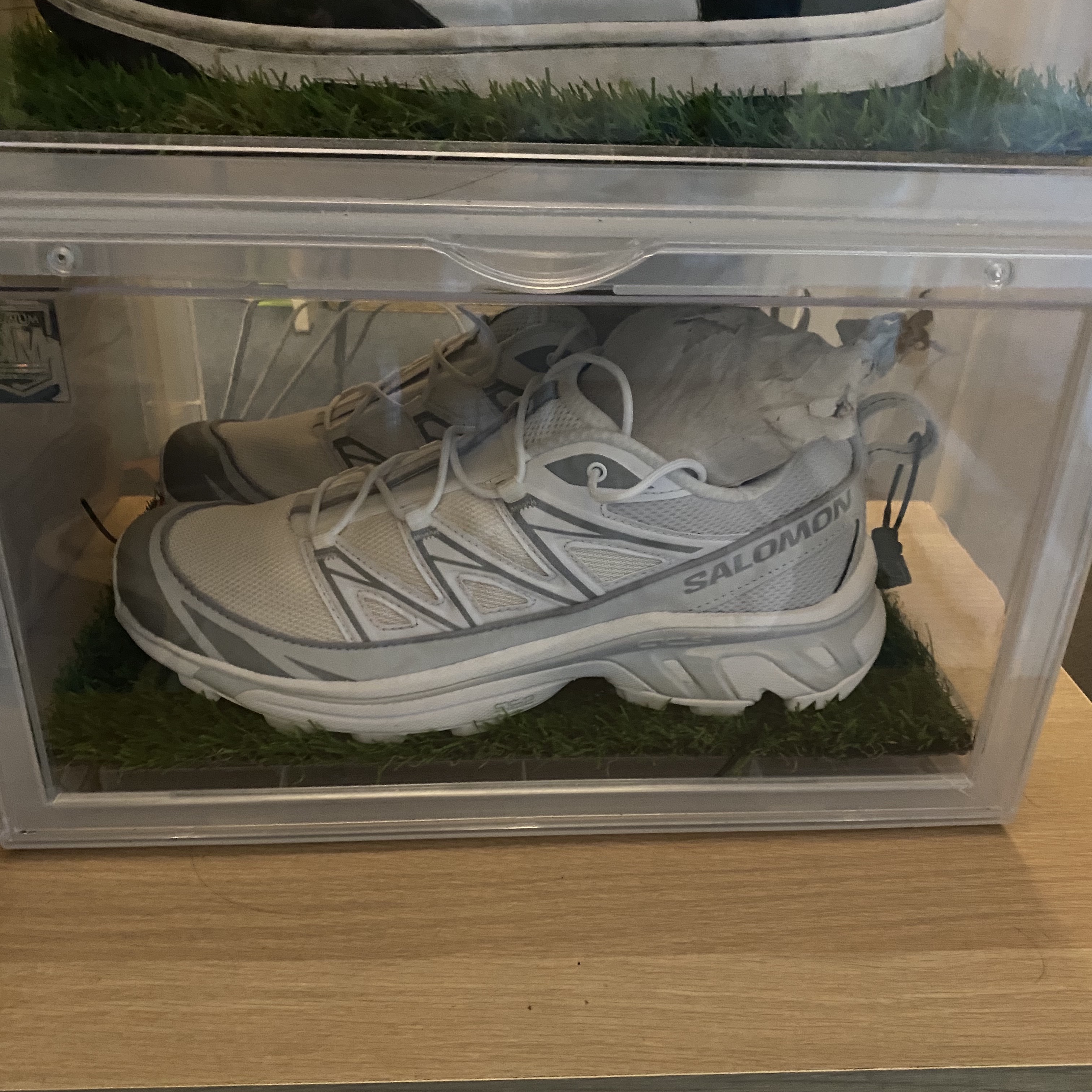 Salomon XT-6 Expanse Vanilla Ice White 착용 스타일