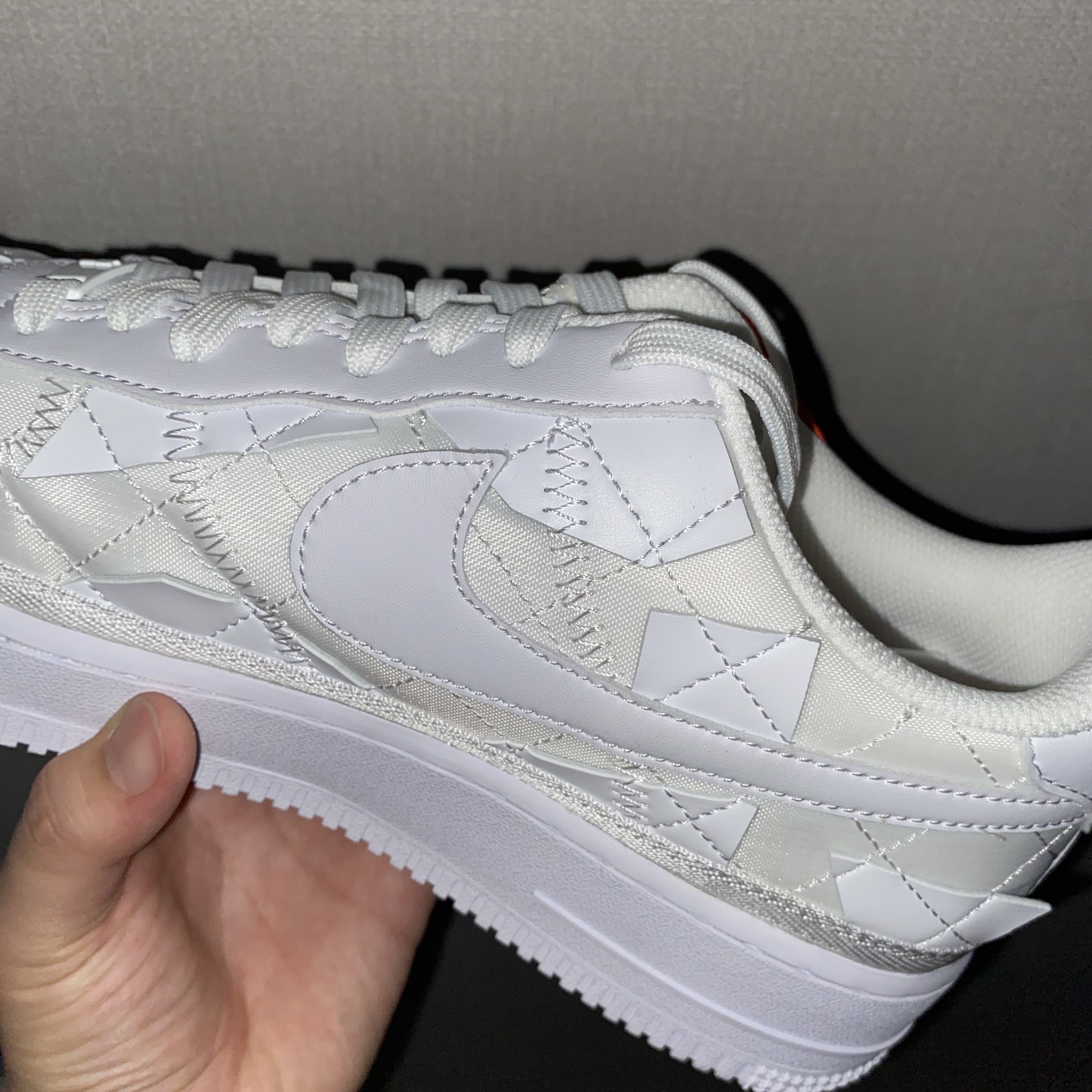 Nike x Billie Eilish Air Force 1 Low SP Triple White 착용 스타일 - 2