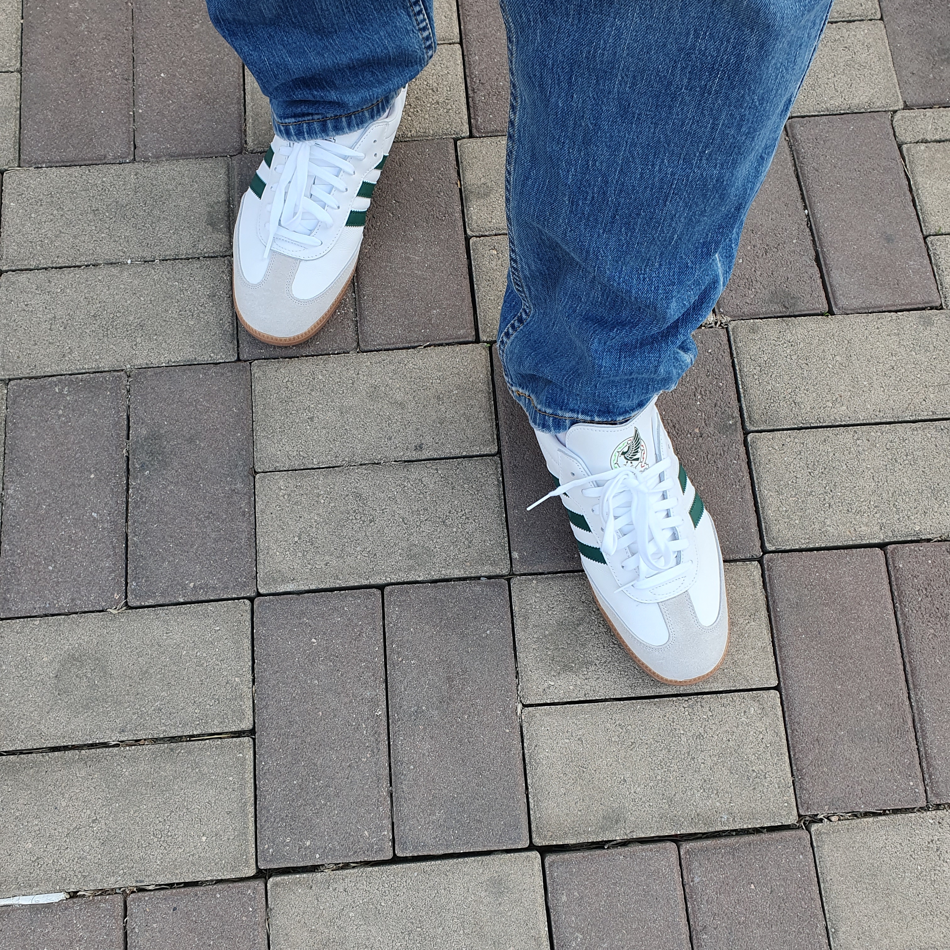 Adidas Samba Mexico 착용 스타일 - 2