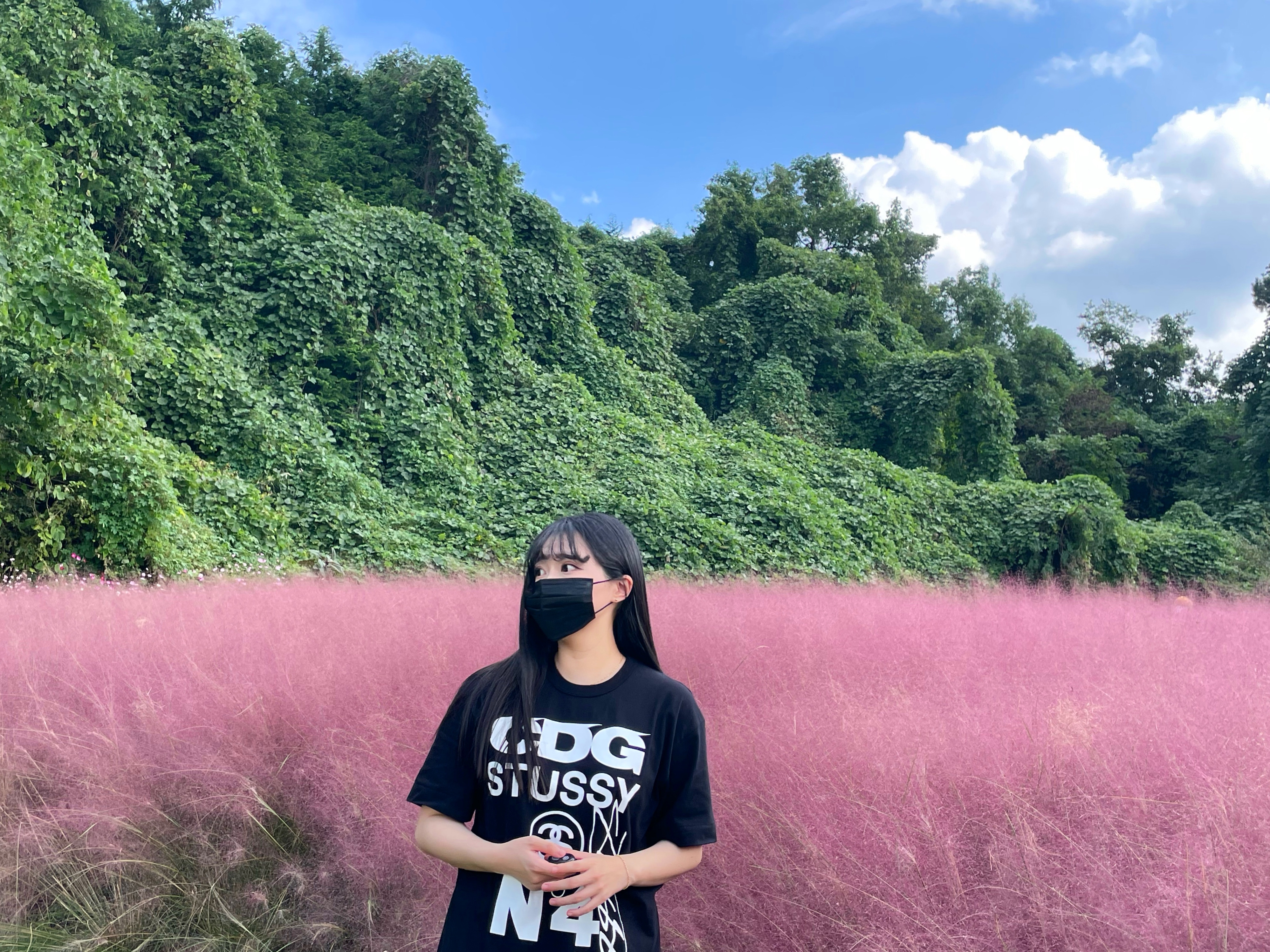 CDG x Stussy T-Shirt Black 착용 스타일