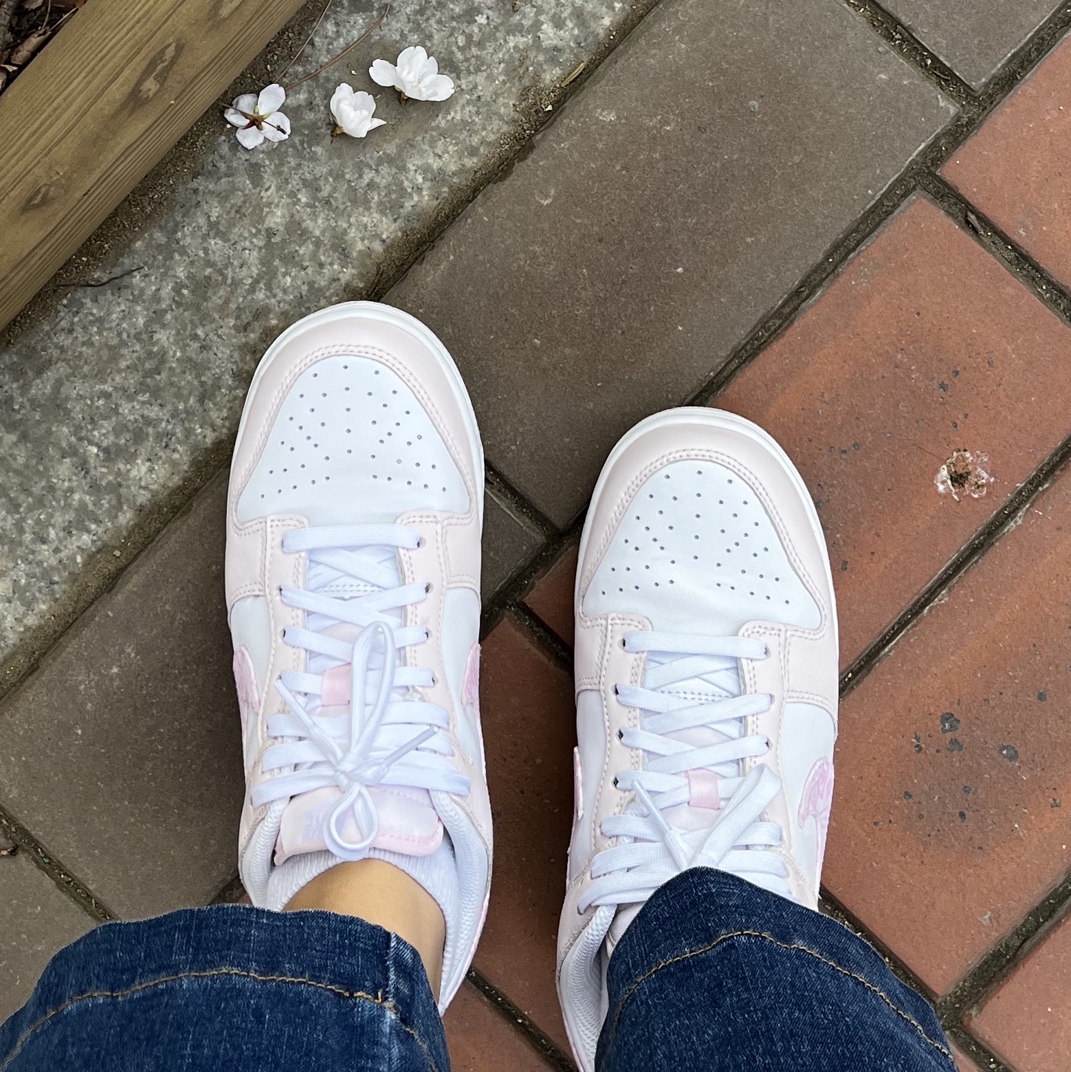 (W) Nike Dunk Low Pearl Pink 착용 스타일