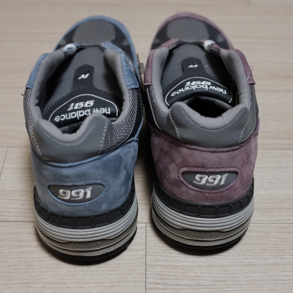 New Balance 991 Made in UK Dusty Blue, New Balance 991 Made in UK Pink Grey 착용 스타일 - 3