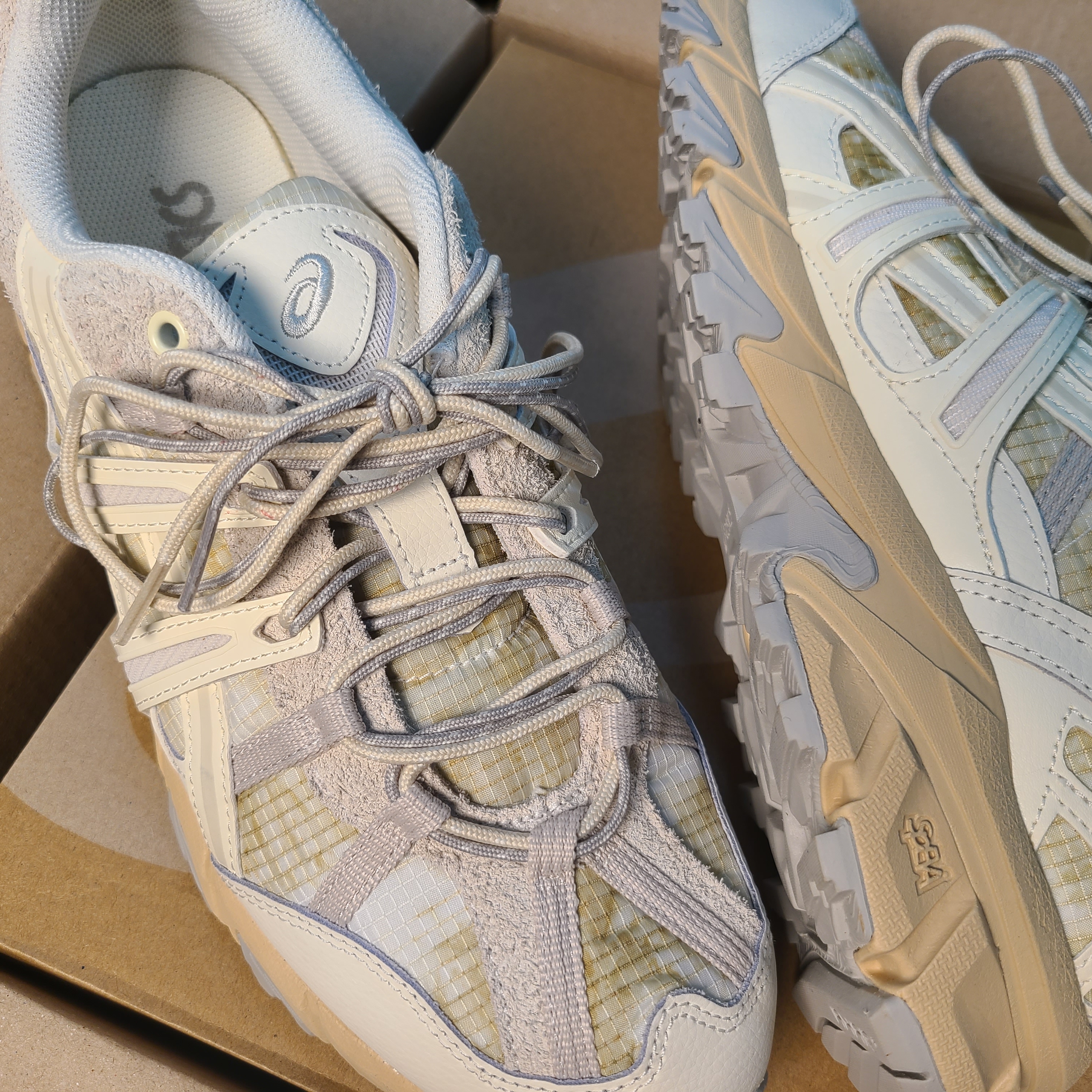 Asics Gel-Sonoma 15-50 Cream Oatmeal 착용 스타일 - 1