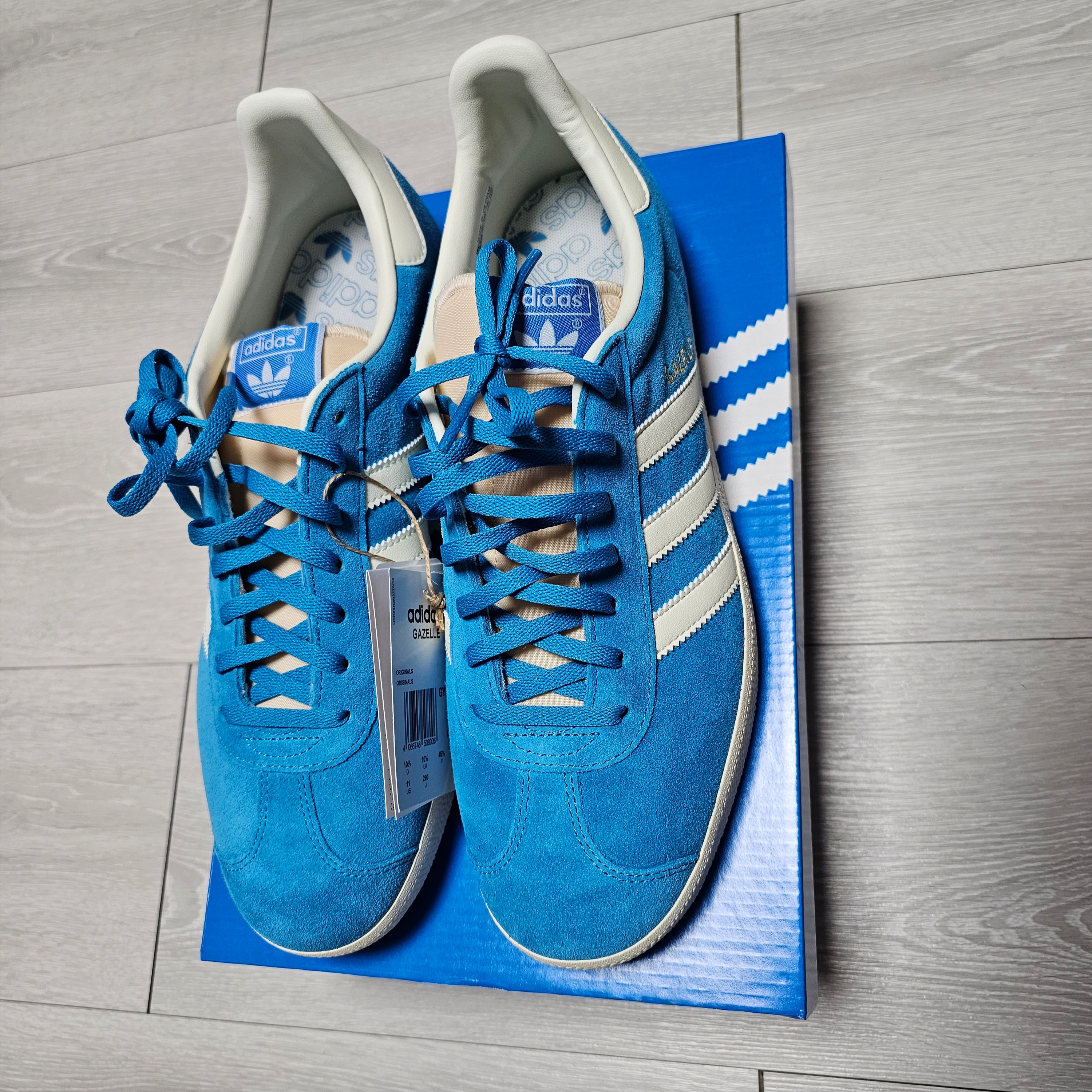 Adidas Gazelle Bold Aqua Off White 착용 스타일 - 2