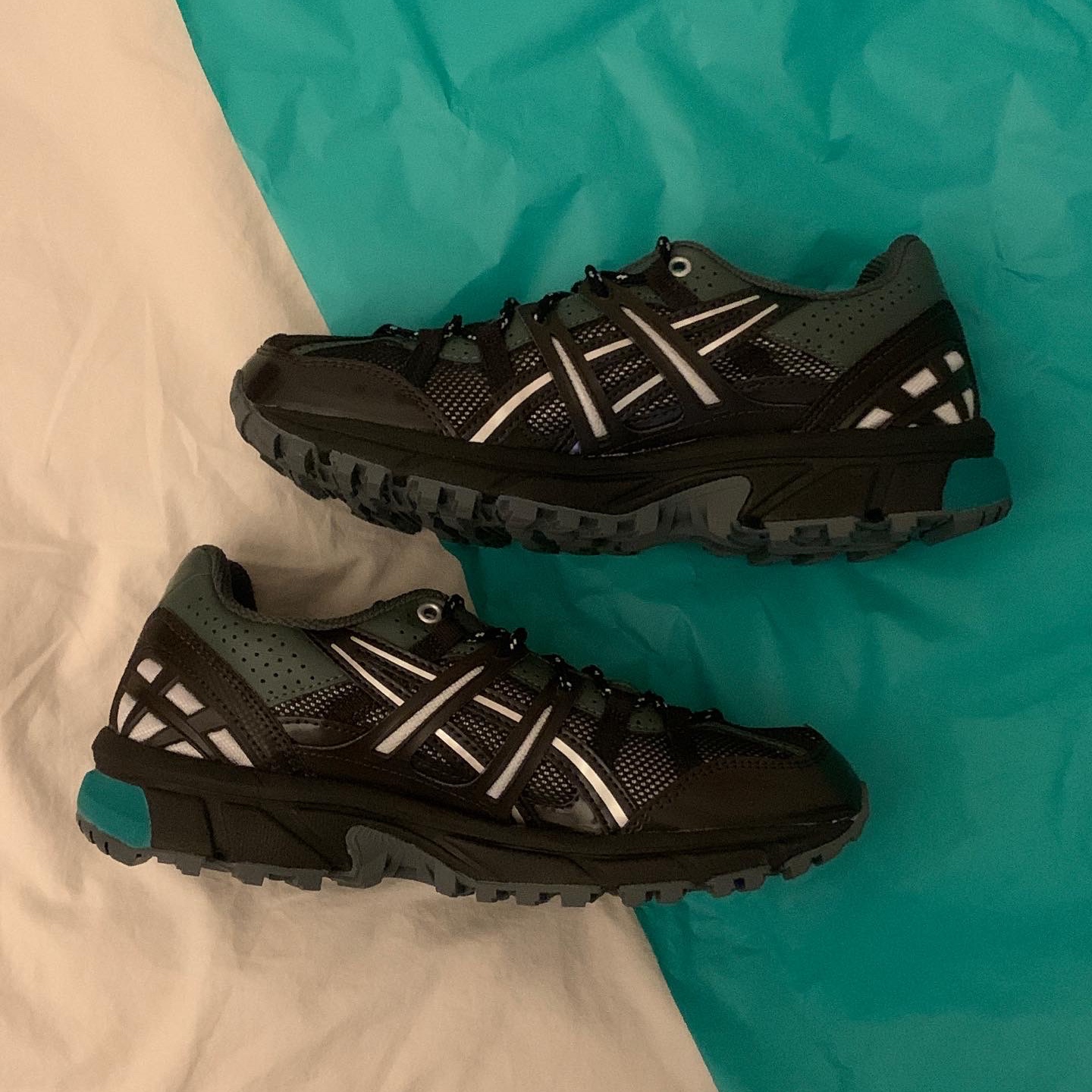(W) Asics x Matin Kim Gel-Sonoma 15-50 Black Pure Silver 착용 스타일 - 2