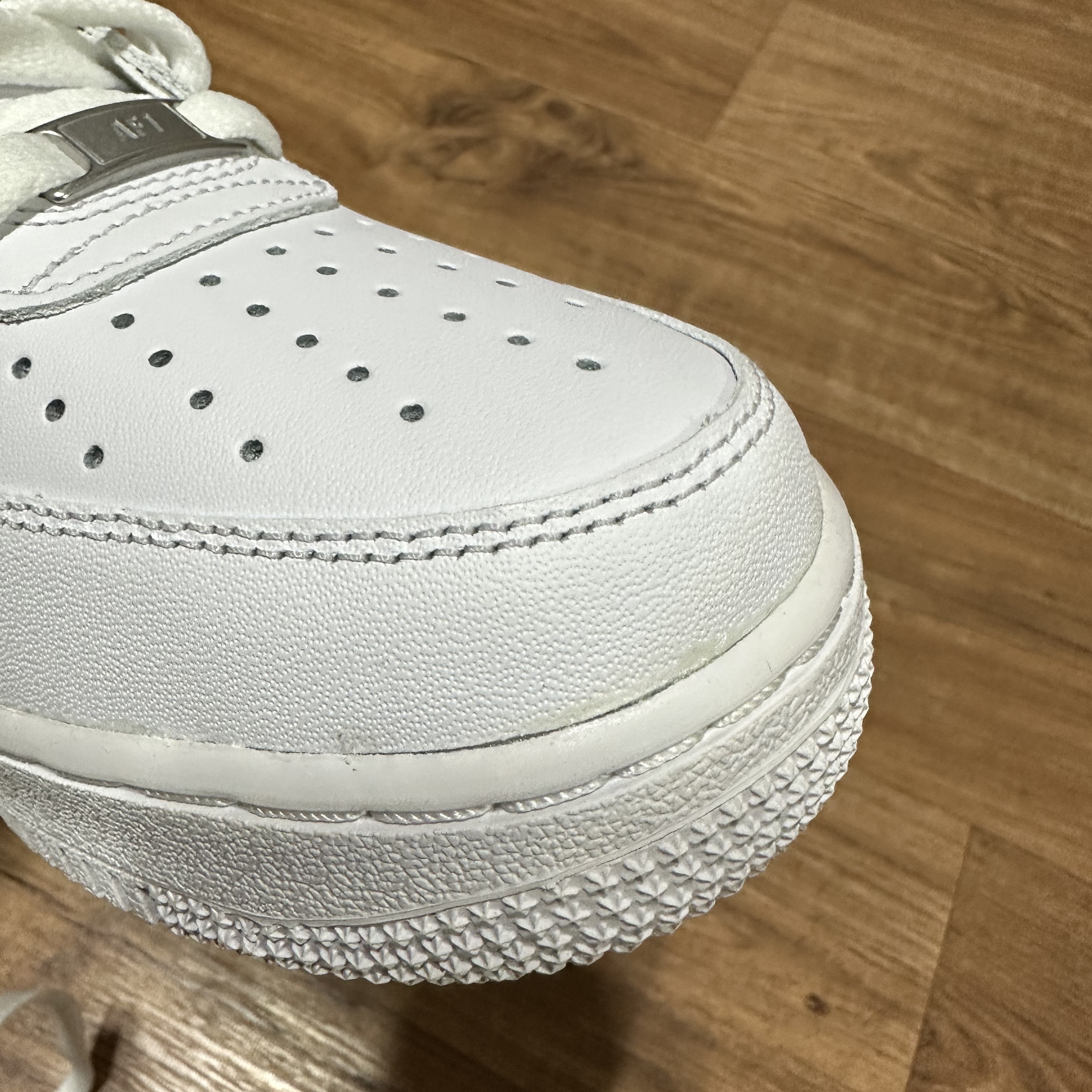 Nike Air Force 1 '07 Low White 착용 스타일 - 1