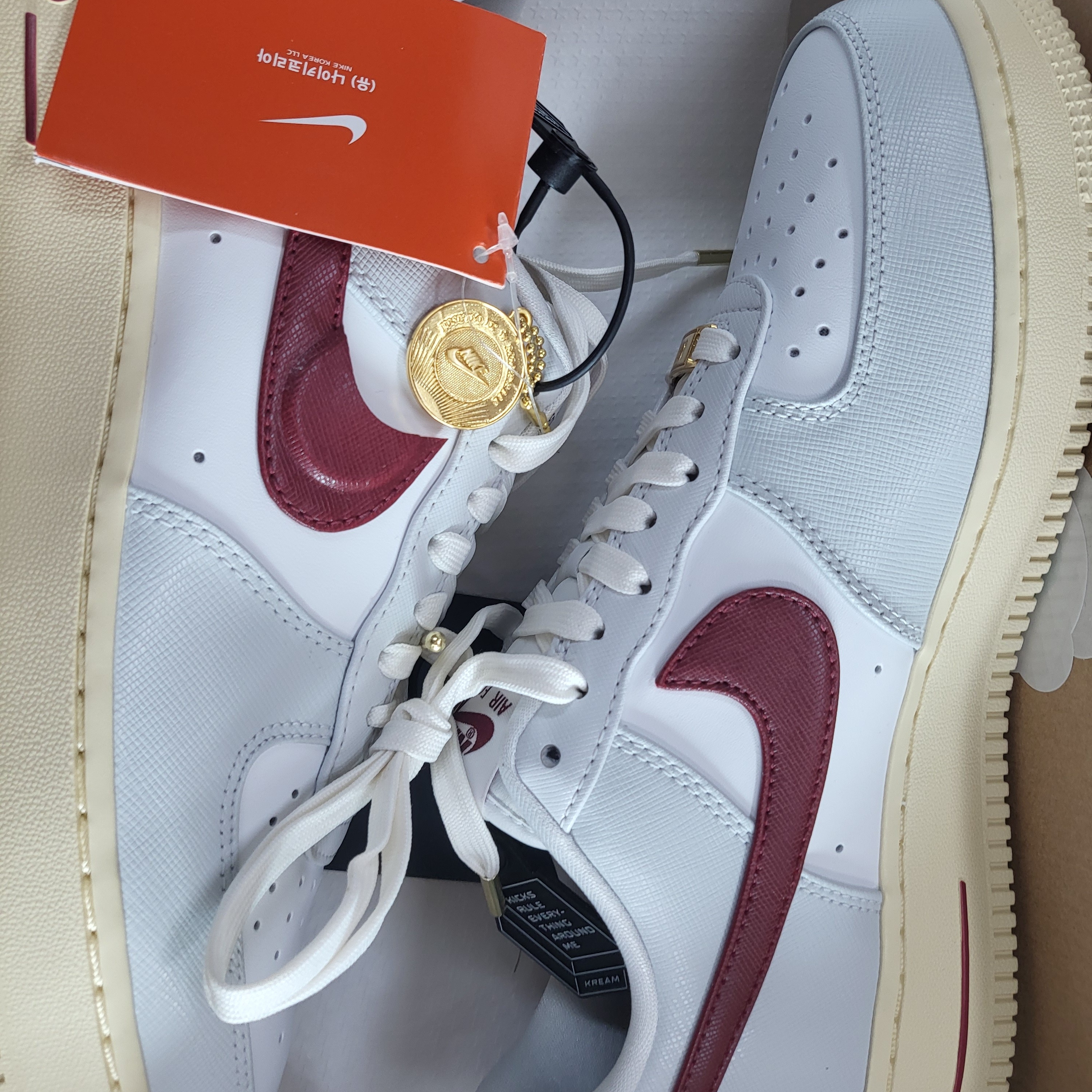 (W) Nike Air Force 1 '07 SE Pandant 착용 스타일