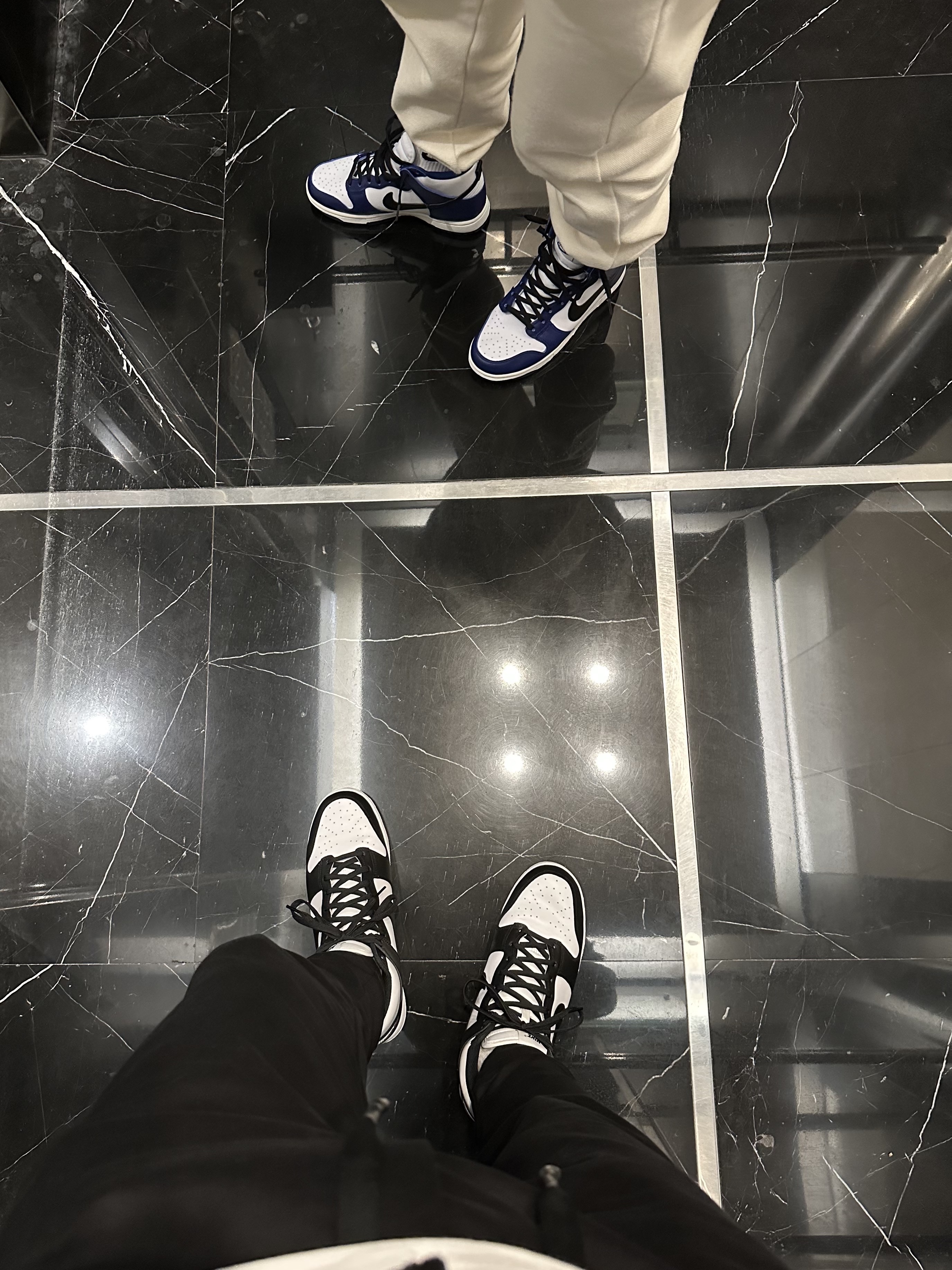 Nike Dunk High Retro Championship White, (W) Nike Dunk High Deep Royal Blue 착용 스타일