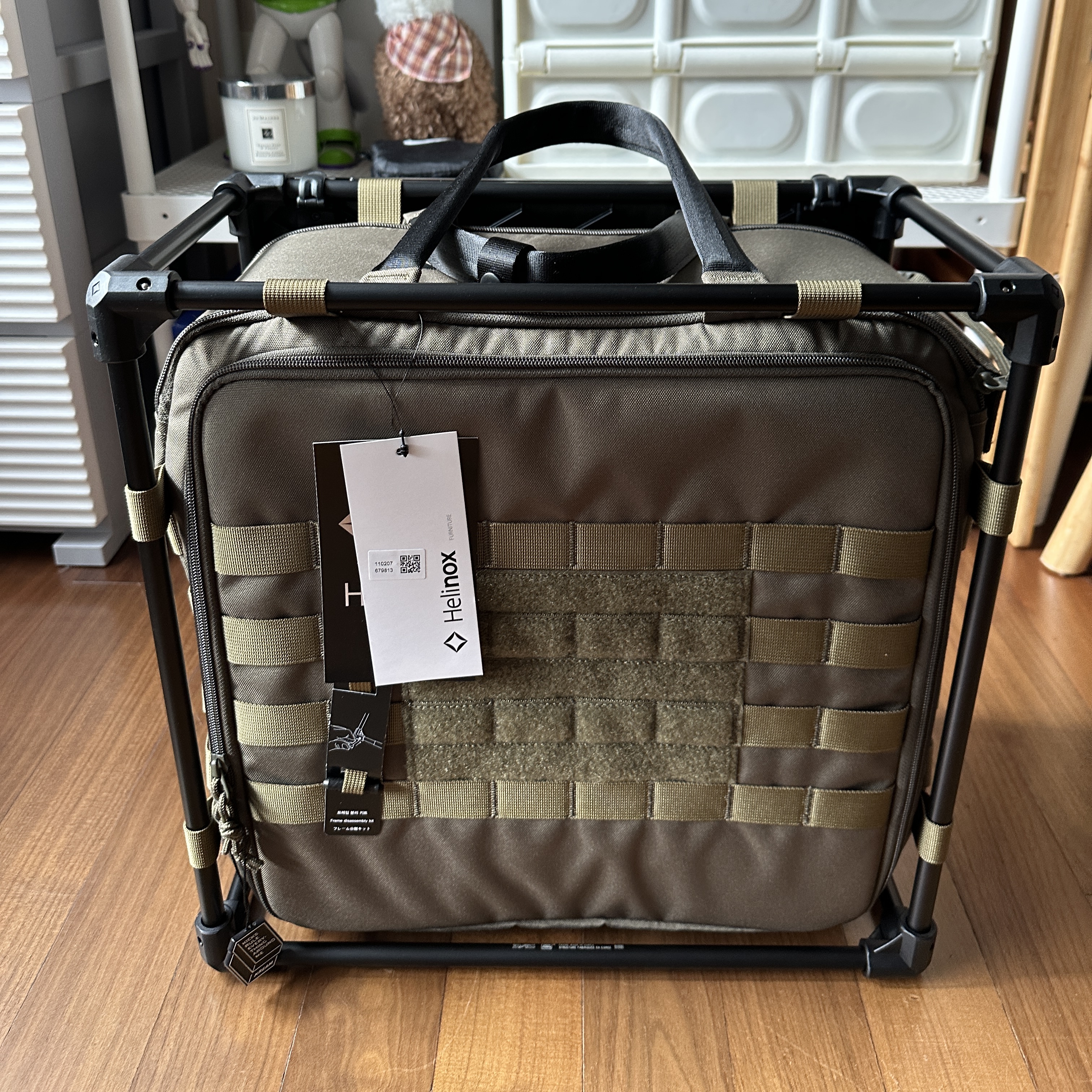 Helinox Tactical Field Office M Military Olive 착용 스타일