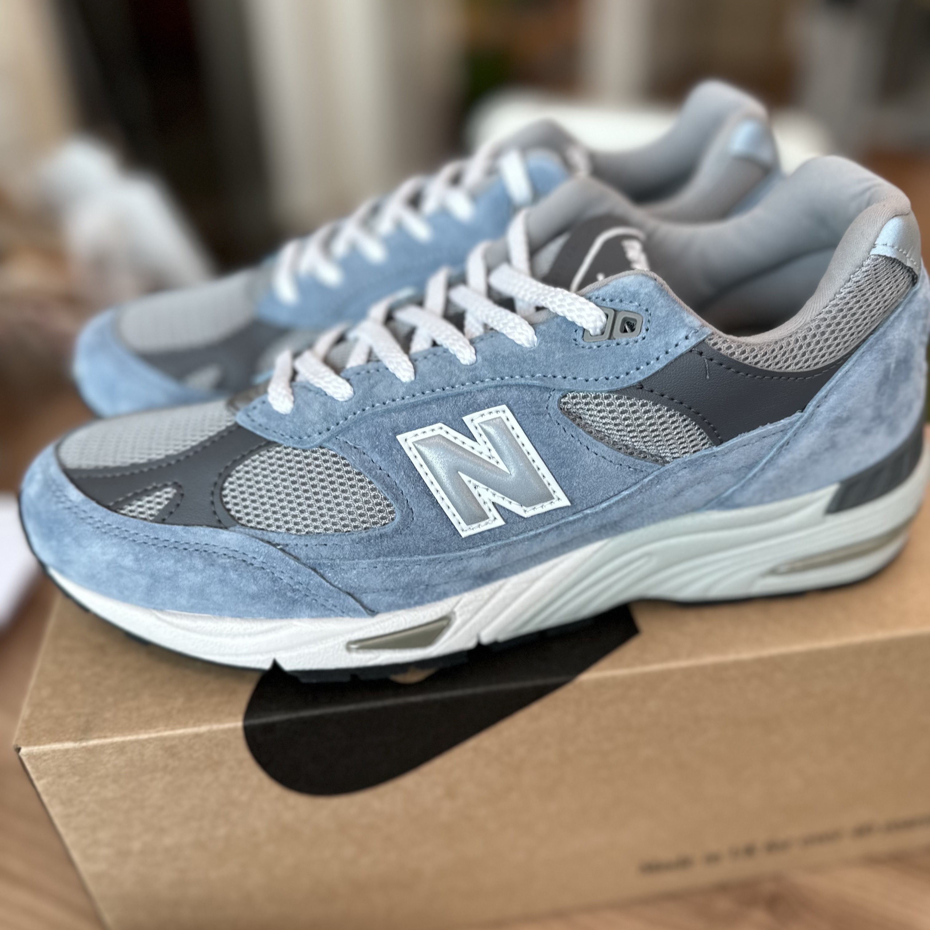 New Balance 991 Made in UK Dusty Blue 착용 스타일 - 2