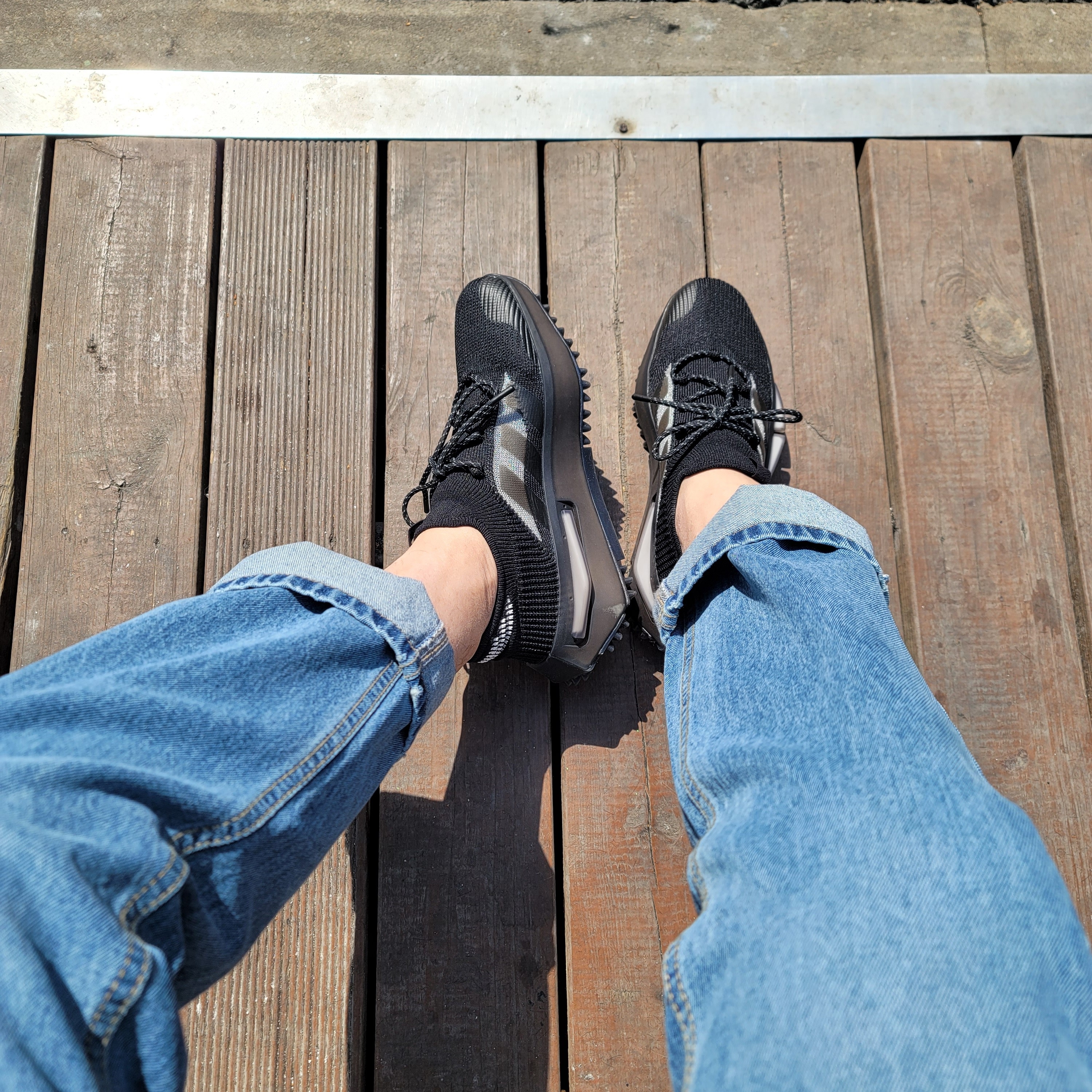 Adidas NMD S1 Core Black 착용 스타일 - 1