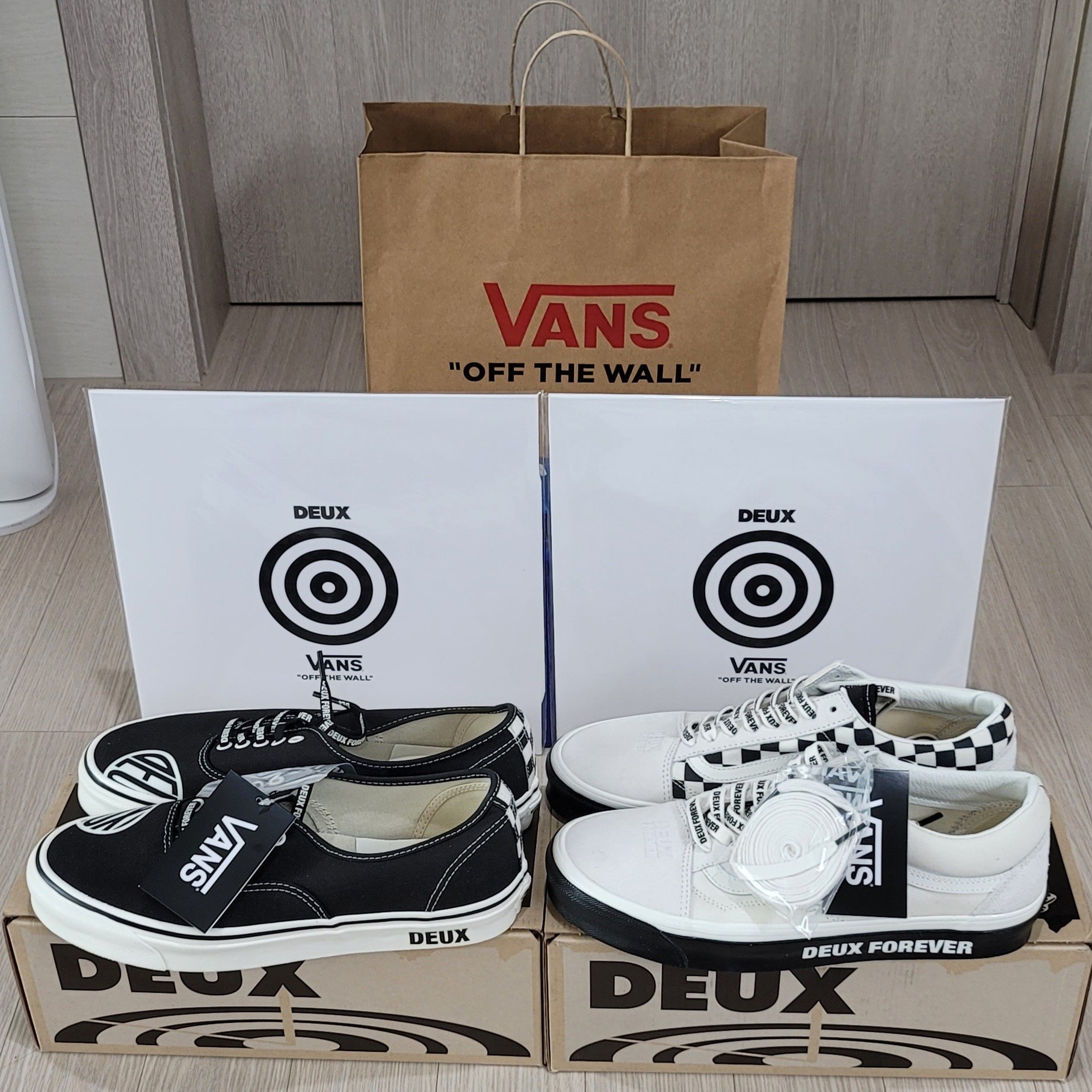 Vans x Deux Old Skool 36 DX Creamwhite 착용 스타일 - 1