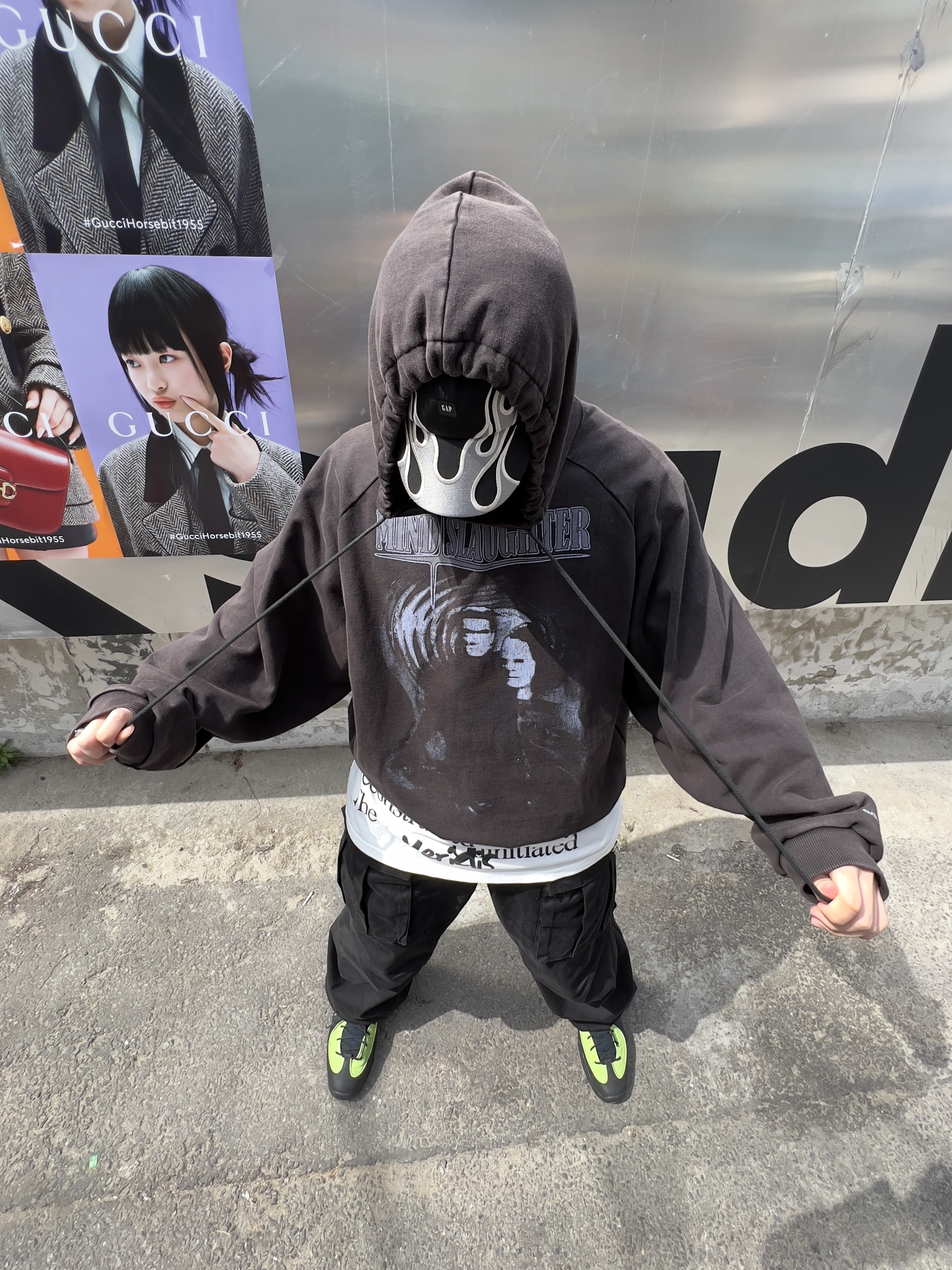 Project G/R Mind Slaughter Vintage Washeed Hoodie Black, Nike x Stussy Air Penny II Vivid Green and Black 착용 스타일 - 4