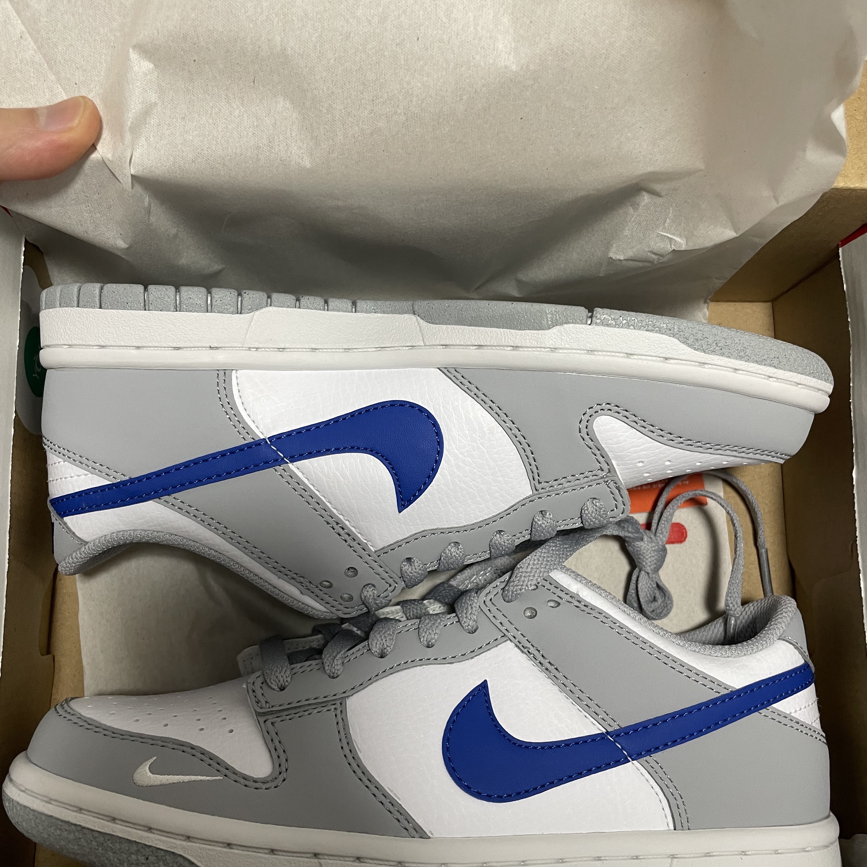 (GS) Nike Dunk Low Wolf Grey Game Royal 착용 스타일